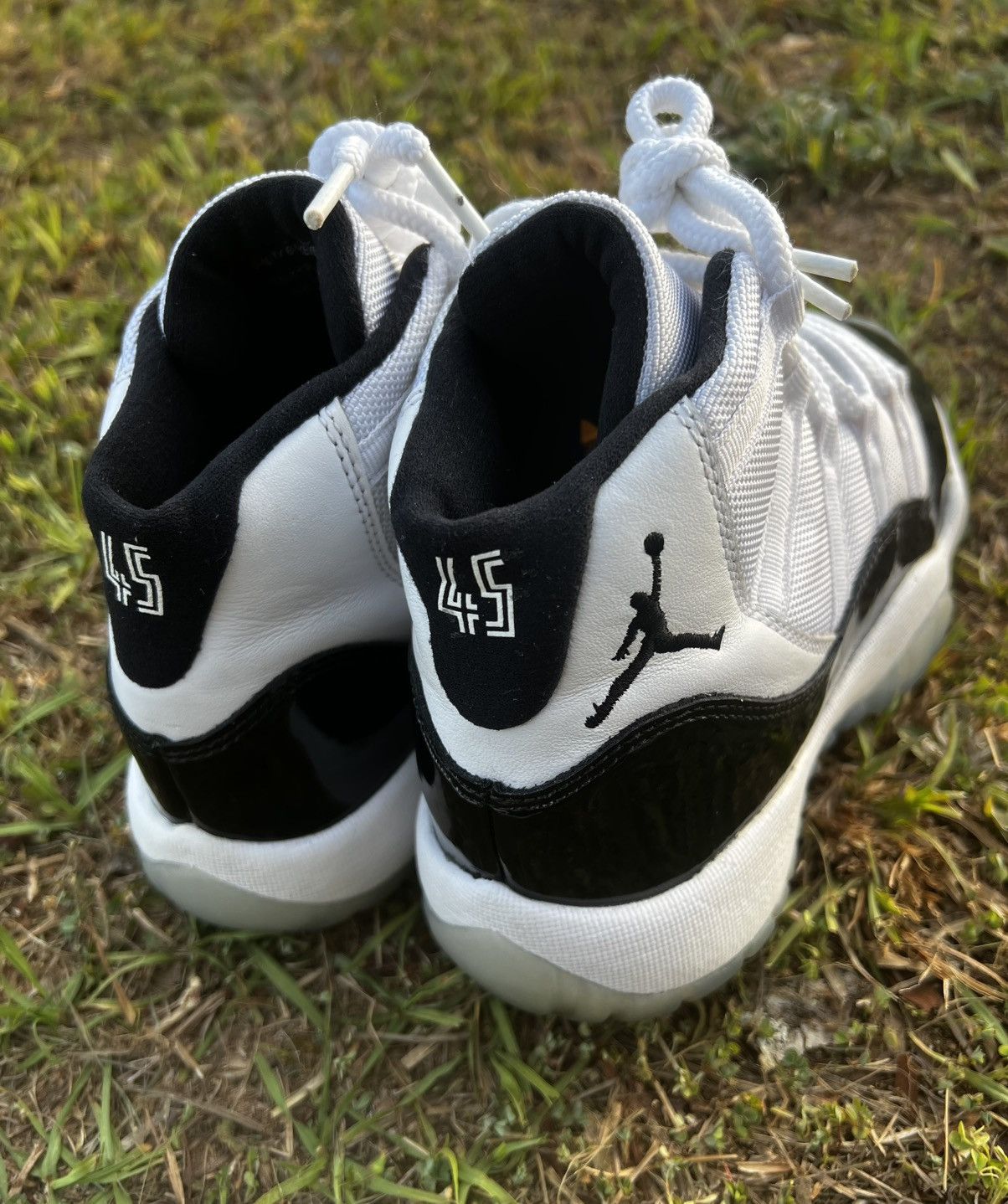 Jordan Brand CLEAN Air Jordan 11 XI size 6 Concord 2018 Retro Shoes Size US 6 / EU 39 - 11 Thumbnail