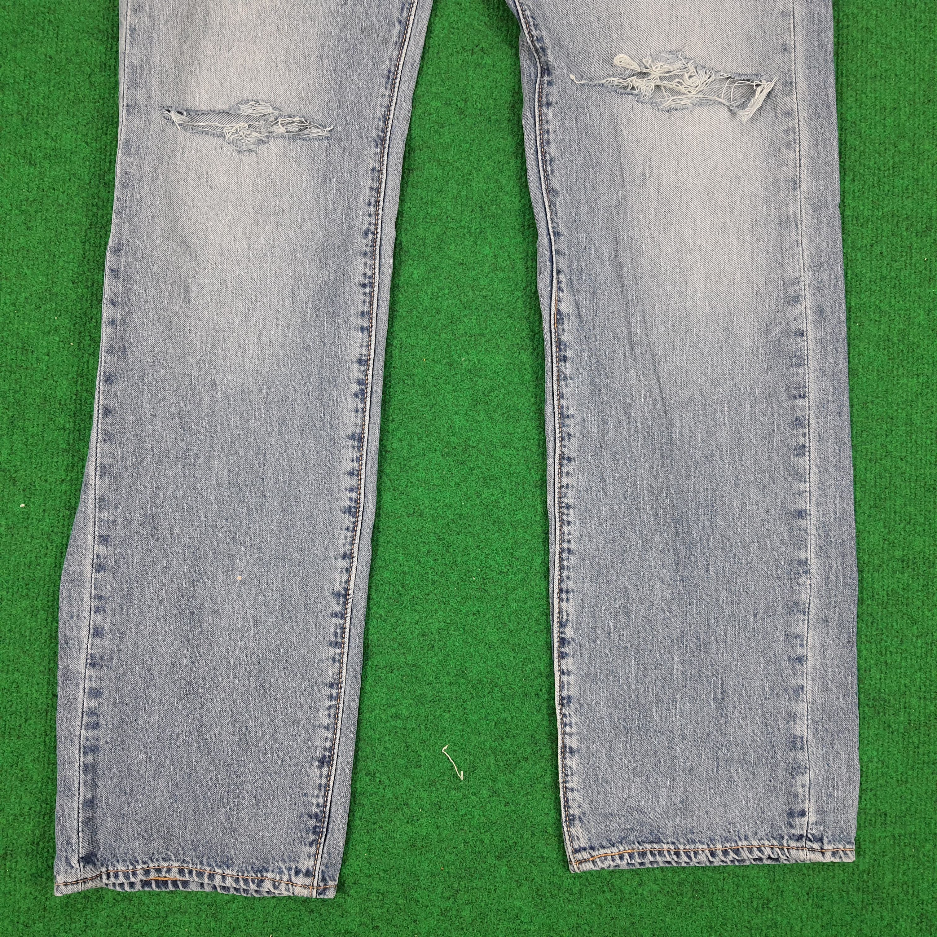Levi's × Levi's Vintage Clothing × Vintage Vintage Levi's Premium San Francisco Distressed Jeans Size US 30 / EU 46 - 3 Thumbnail