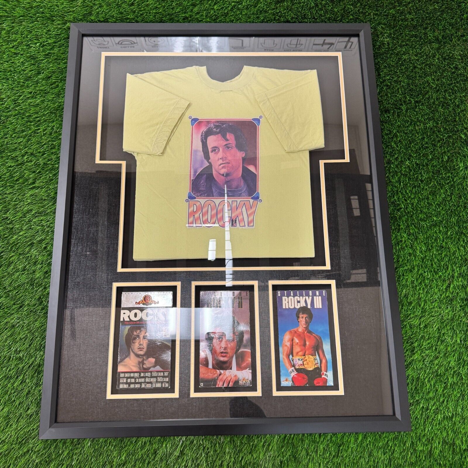 Vintage 1976 Rocky Movie Collector Memorabilia Framed Shirt VHS Size US XS / EU 42 / 0 - 3 Thumbnail