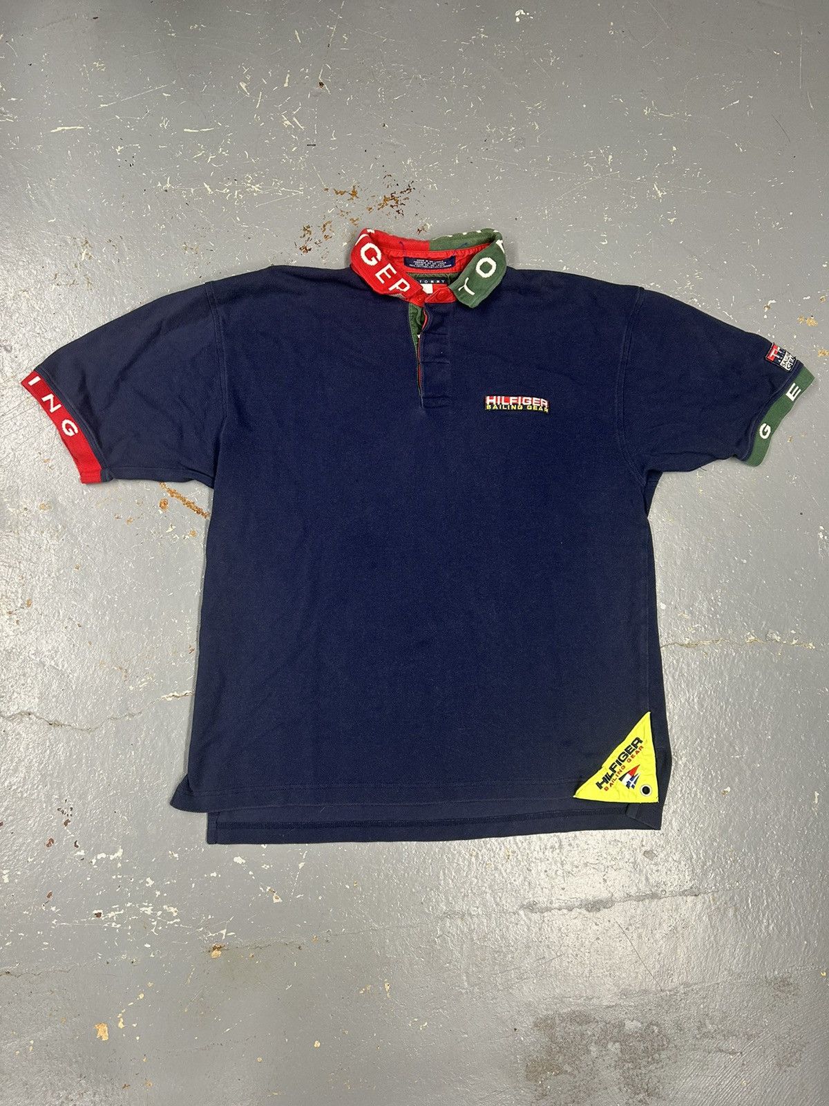 Tommy Hilfiger × Vintage Crazy Vintage 90s Tommy Hilfiger Sailing Navy Polo Tee Shirt Size US XL / EU 56 / 4 - 1 Thumbnail