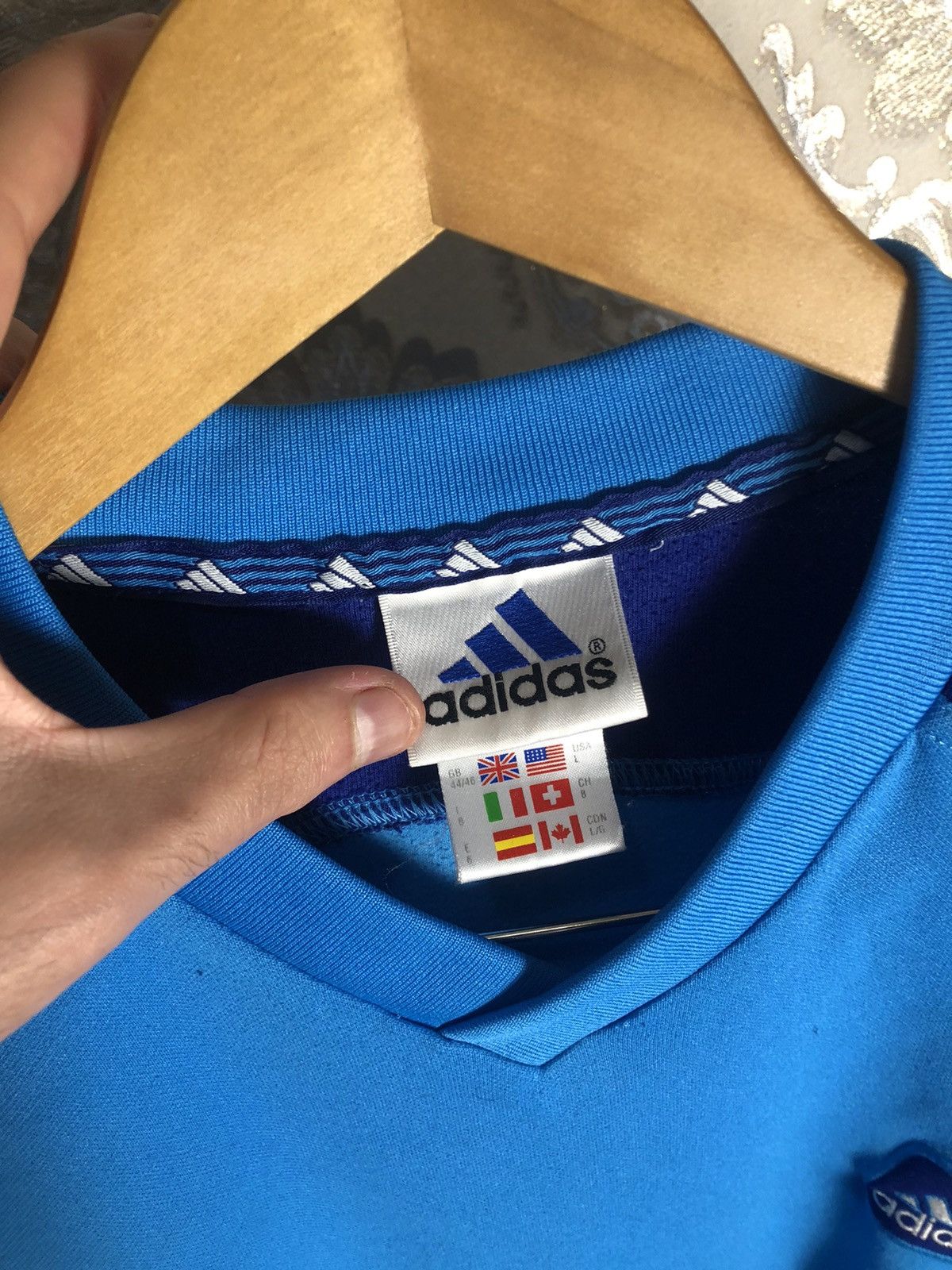 Adidas VINTAGE ADIDAS ORIGINAL EQUIPMENT RETRO T-SHIRT CASUAL 90s Size US L / EU 52-54 / 3 - 3 Thumbnail