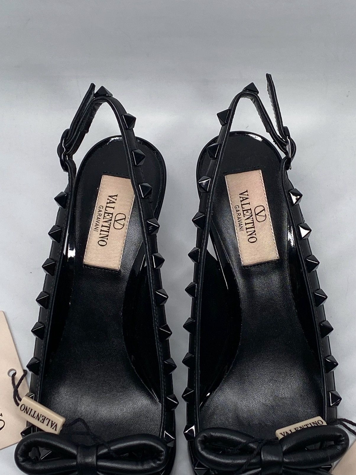 Valentino Valentino Garavani Rockstud Bow Slingback Pumps size 35 Size US 5 / IT 35 - 13 Thumbnail