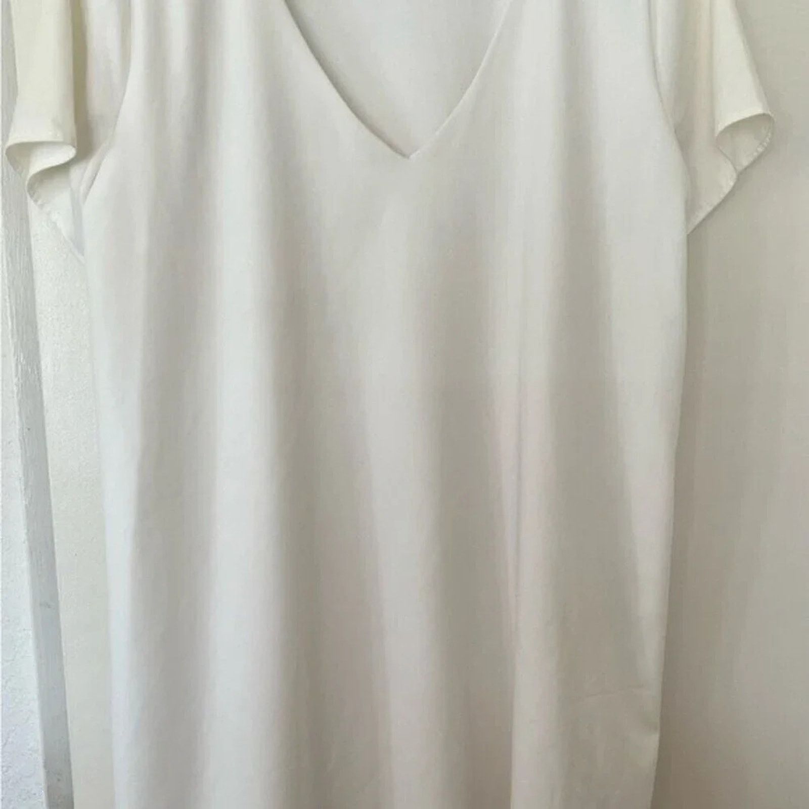 The Unbranded Brand Lulu’s Freestyle Chic Shift Dress, size Medium Size M / US 6-8 / IT 42-44 - 1 Thumbnail