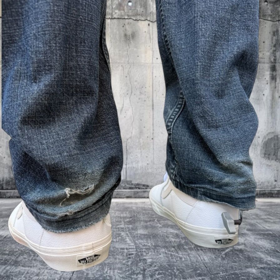 A.P.C. Straight Leg Well-Worn Fades Size US 29 - 12 Thumbnail