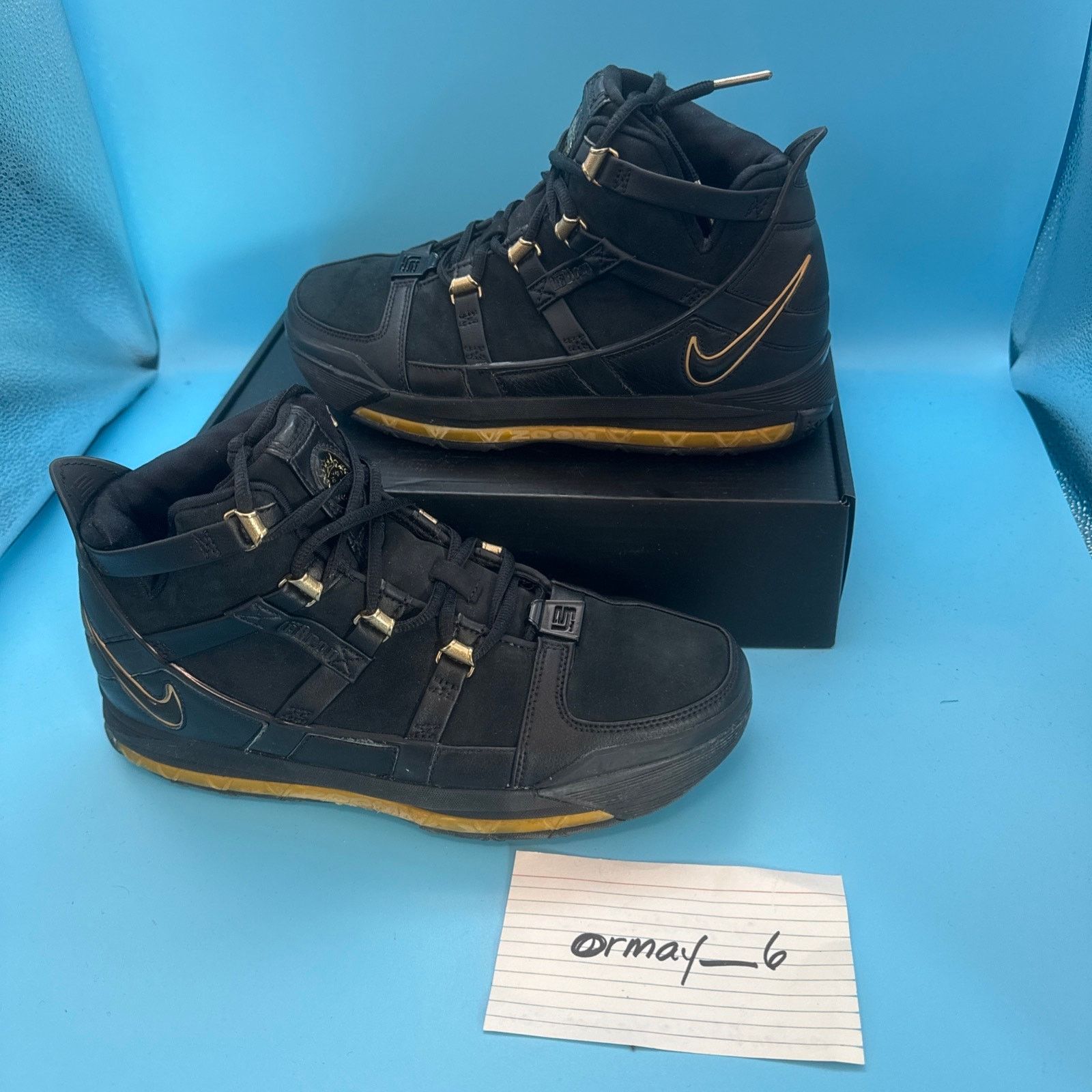 Nike Nike Lebron Zoom III Black Metallic Gold m8.5 w10 Size US 8.5 / EU 41-42 - 3 Thumbnail