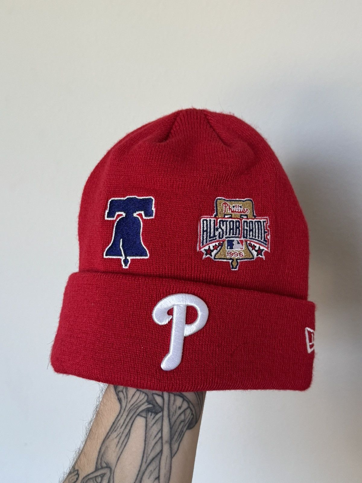 New Era Phillies side patch beanie Size ONE SIZE - 1 Thumbnail