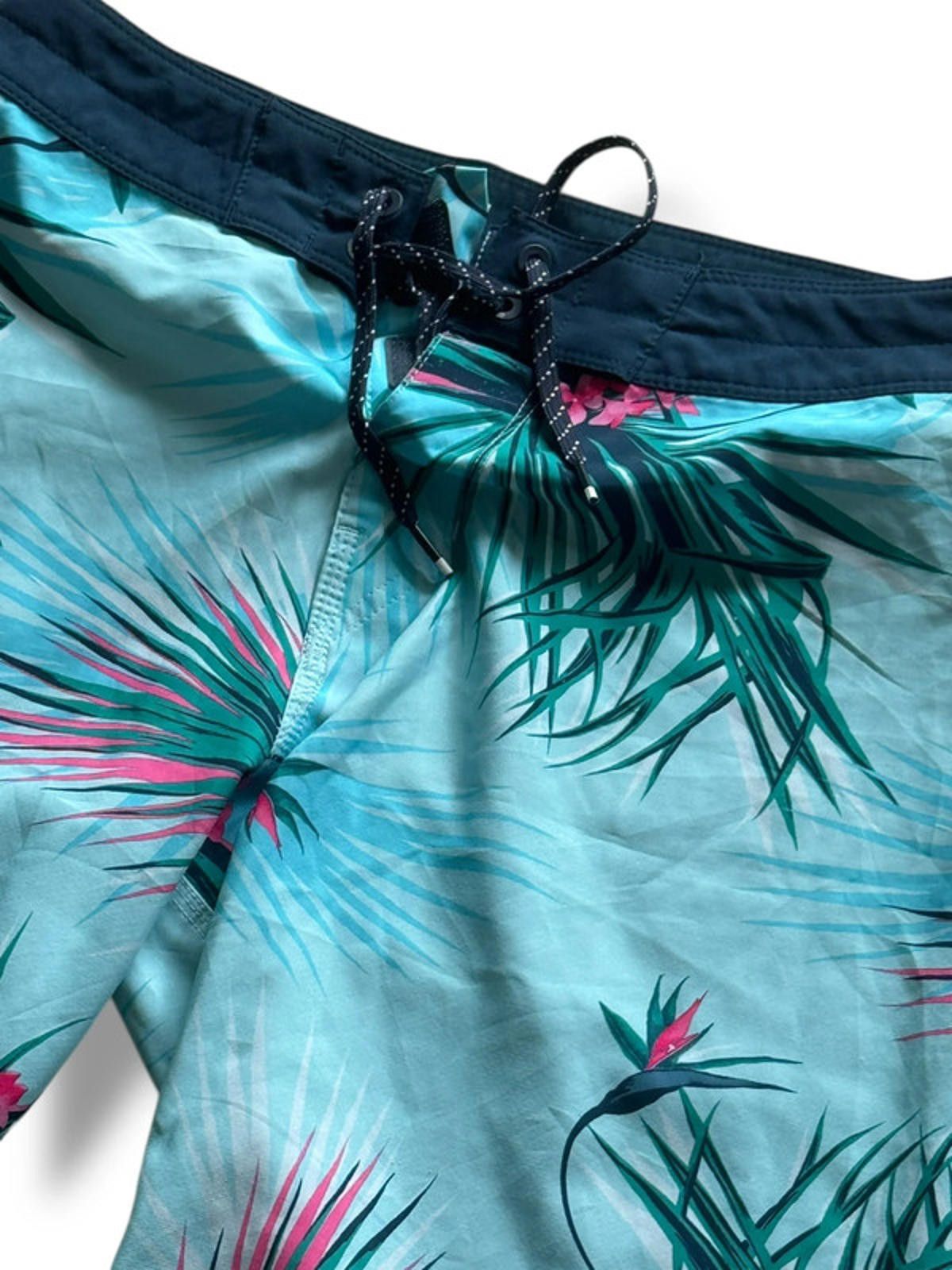 Billabong Billabong Boardwalk Swim Shorts Waist 28 Same Day Postage Size US 30 / EU 46 - 3 Thumbnail
