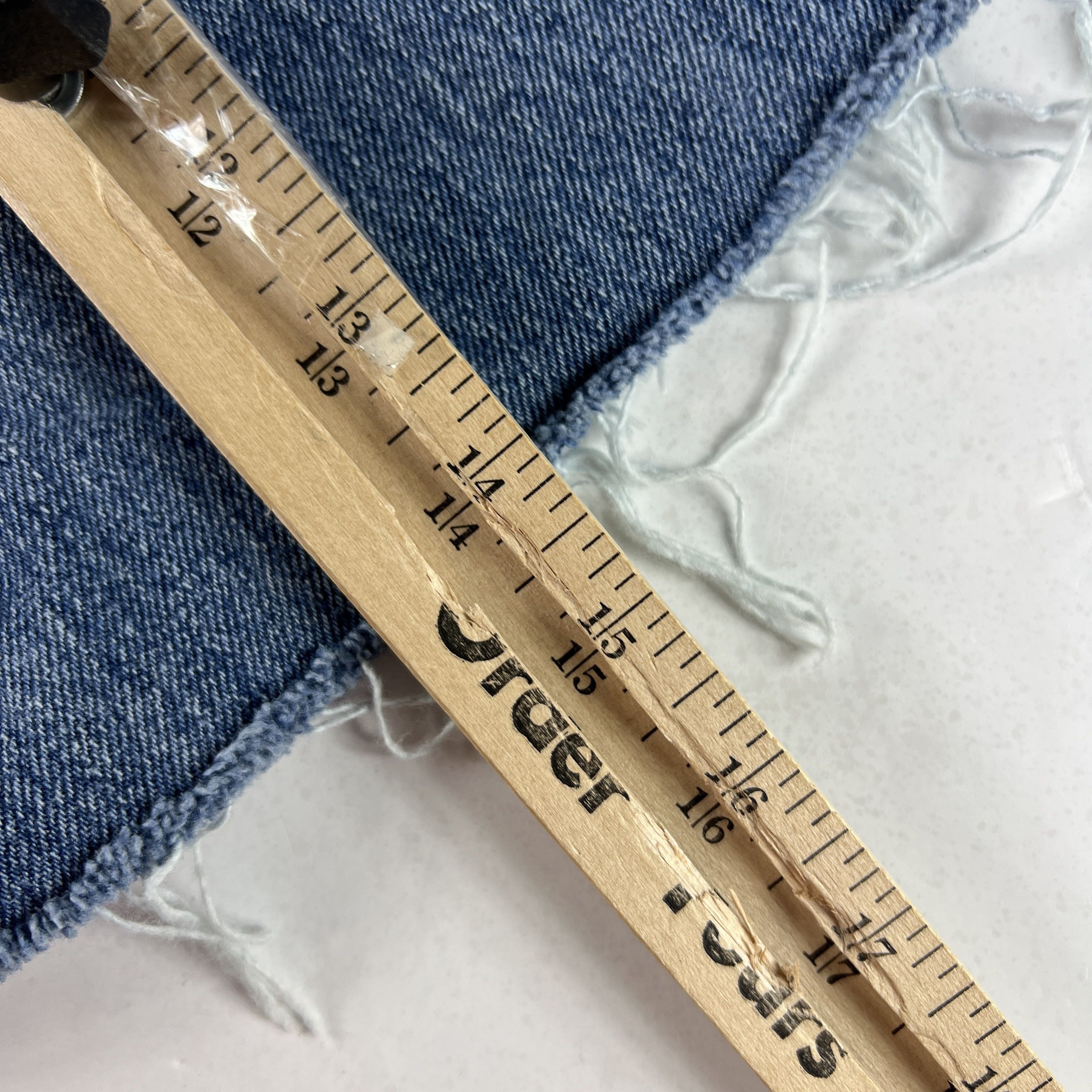 Levi's Levi's Jean Shorts 517 Faded Cut Off Frayed Hem Denim Jorts Size US 33 - 15 Thumbnail