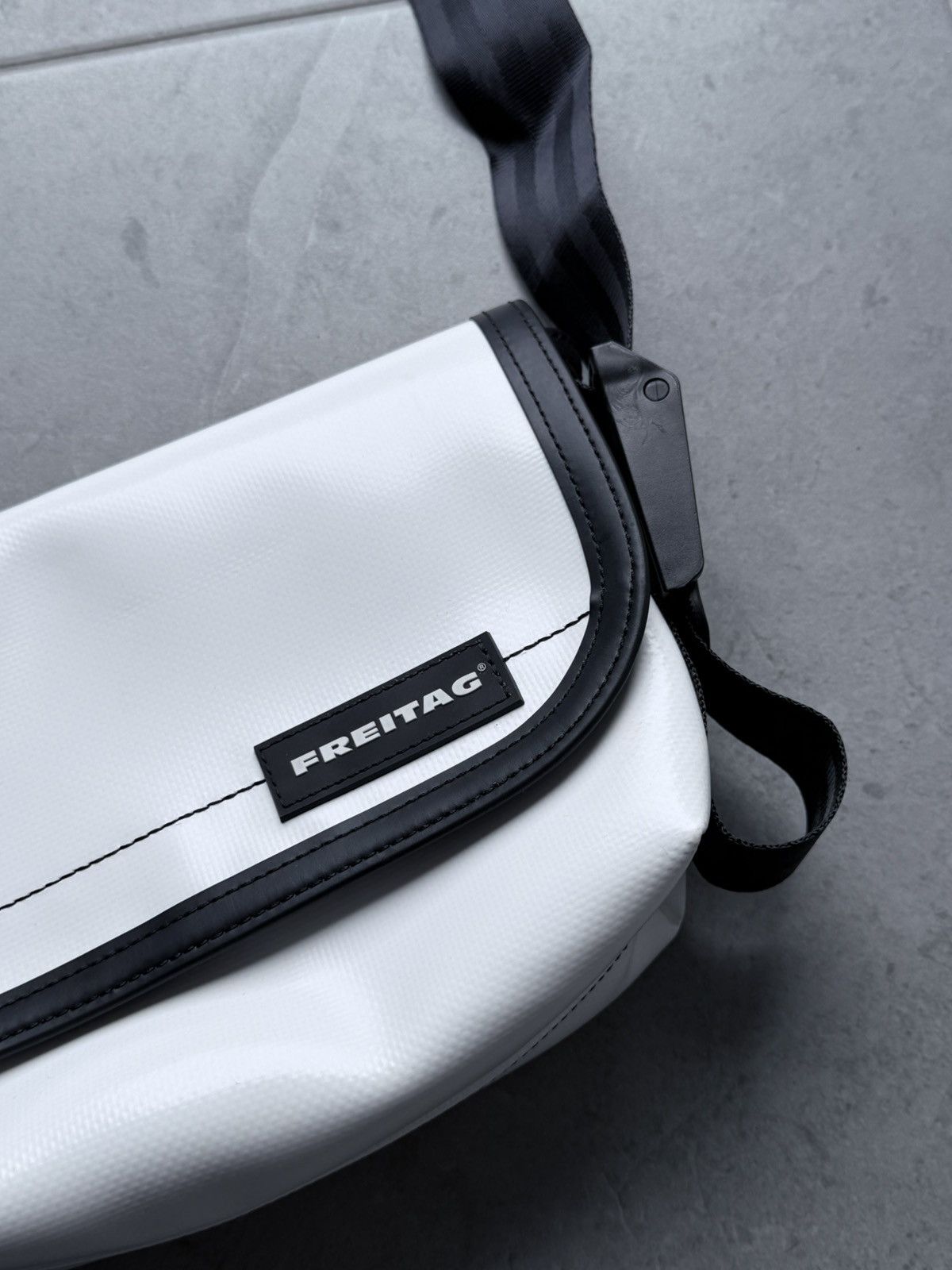 Freitag Freitag Recycled Massenger Crossbody Bag Size ONE SIZE - 2 Thumbnail
