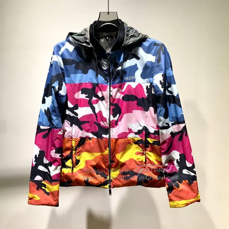 Valentino Valentino Wear a camouflage jacket on both sides Size M / US 6-8 / IT 42-44 - 7 Thumbnail