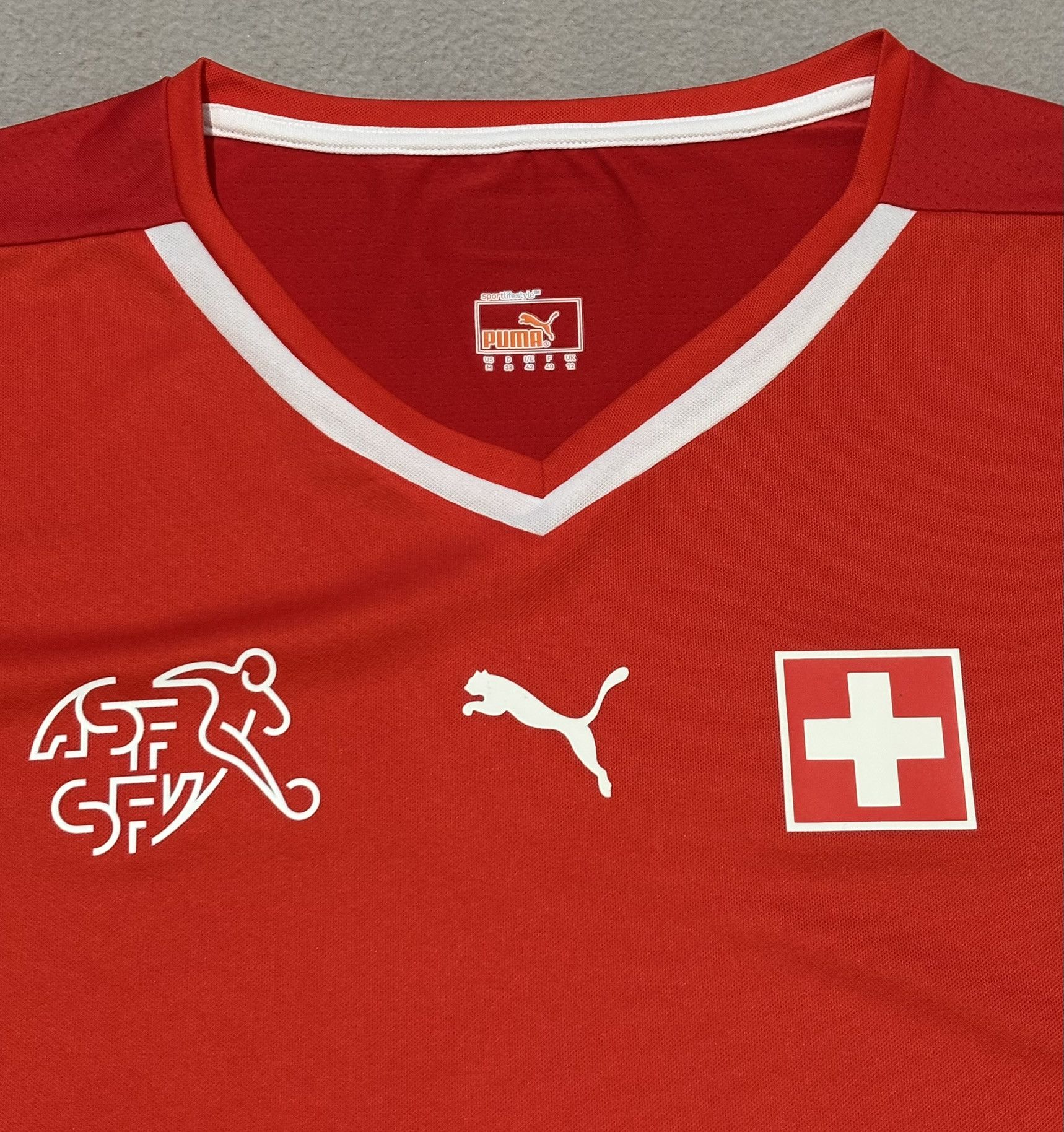 Puma Switzerland 2016 Puma Football Jersey Size M Size US M / EU 48-50 / 2 - 6 Thumbnail