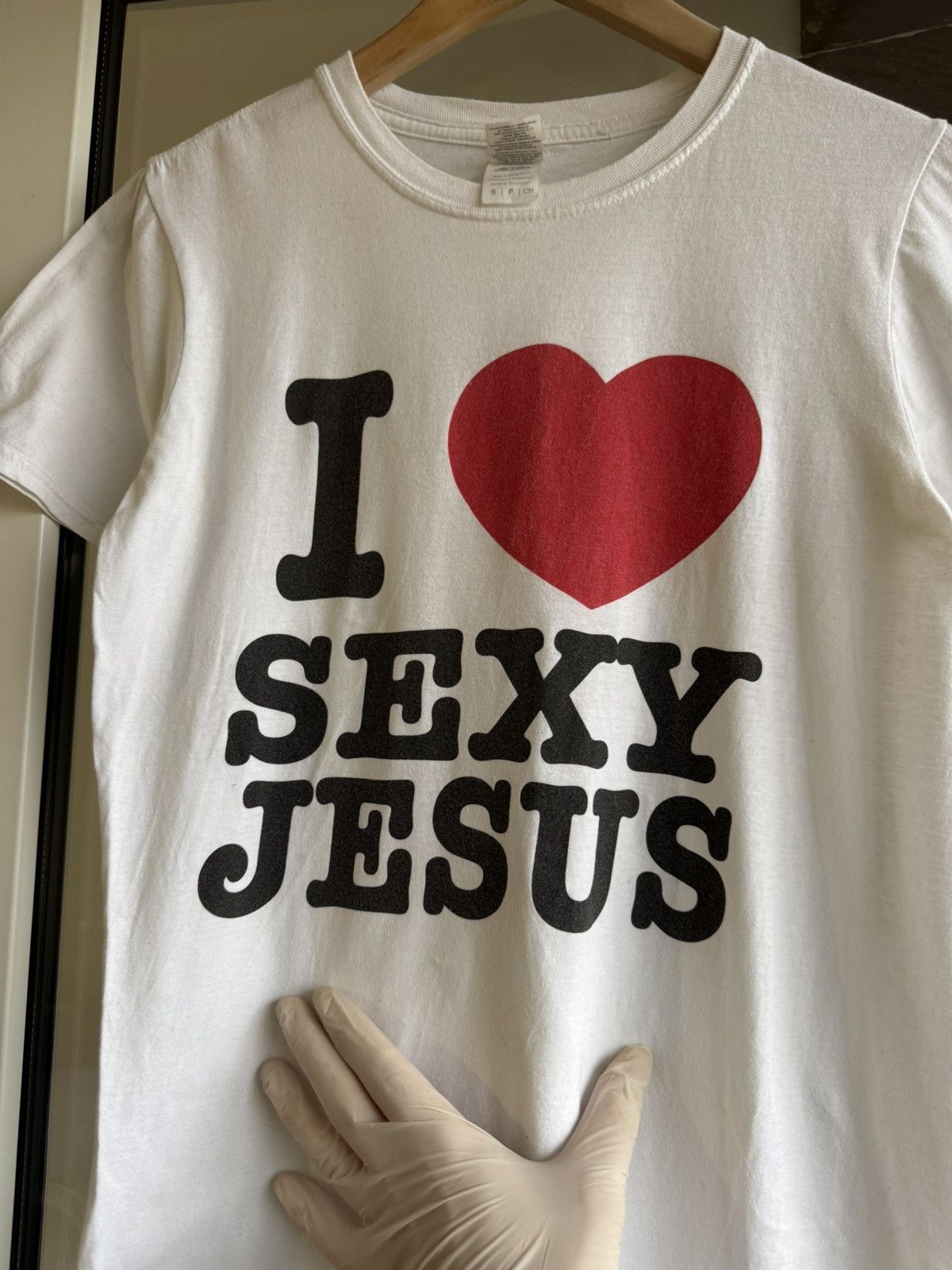 Band Tees Vintage I Love Sexy Jesus tshirt 00’s Size US S / EU 44-46 / 1 - 7 Thumbnail