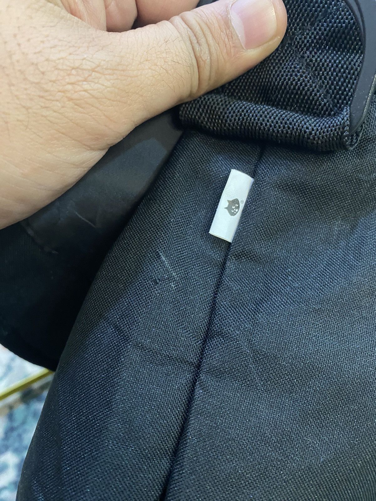 Issey Miyake Cat Ne-net By Issey Miyake Sling Bag Size ONE SIZE - 10 Thumbnail