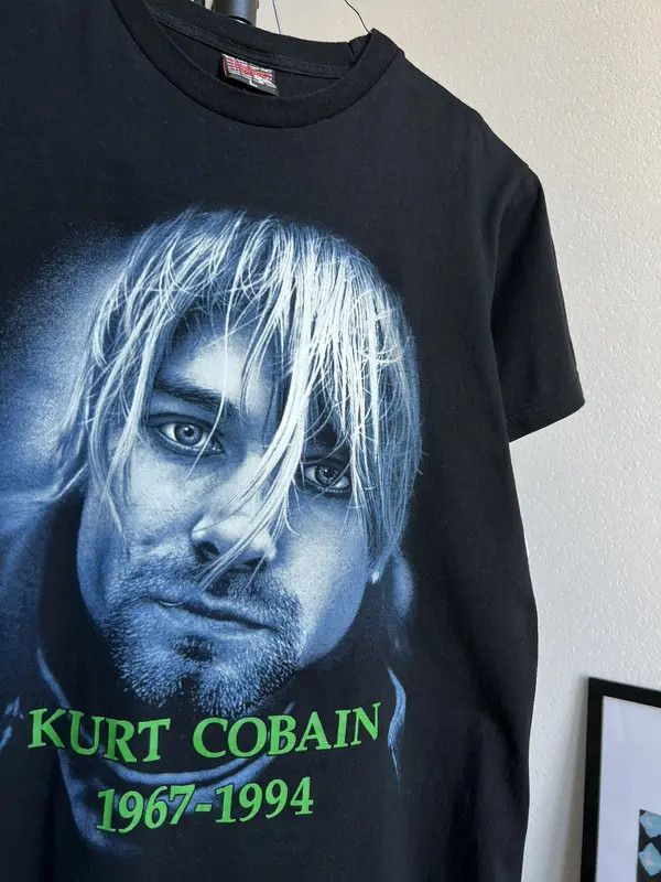 Band Tees Vintage Nirvana Kurt Cobain 90s tee Printed Rock Band Size US L / EU 52-54 / 3 - 3 Thumbnail
