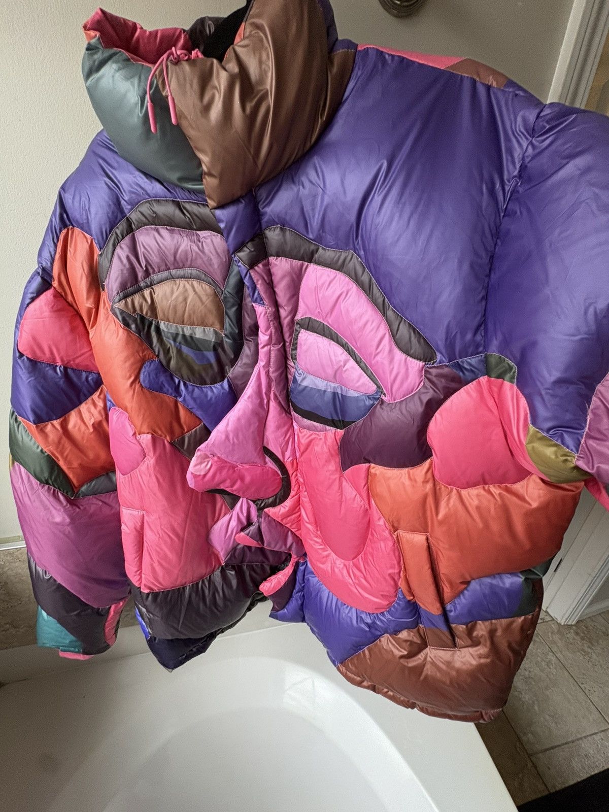 KidSuper Kid Super Passionfruit Kissing Puffer Size US XL / EU 56 / 4 - 4 Thumbnail
