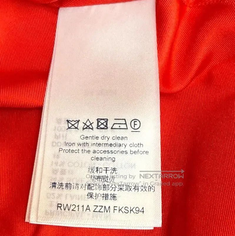 Louis Vuitton Louis Vuitton Red Wool A. Size 23" - 4 Thumbnail