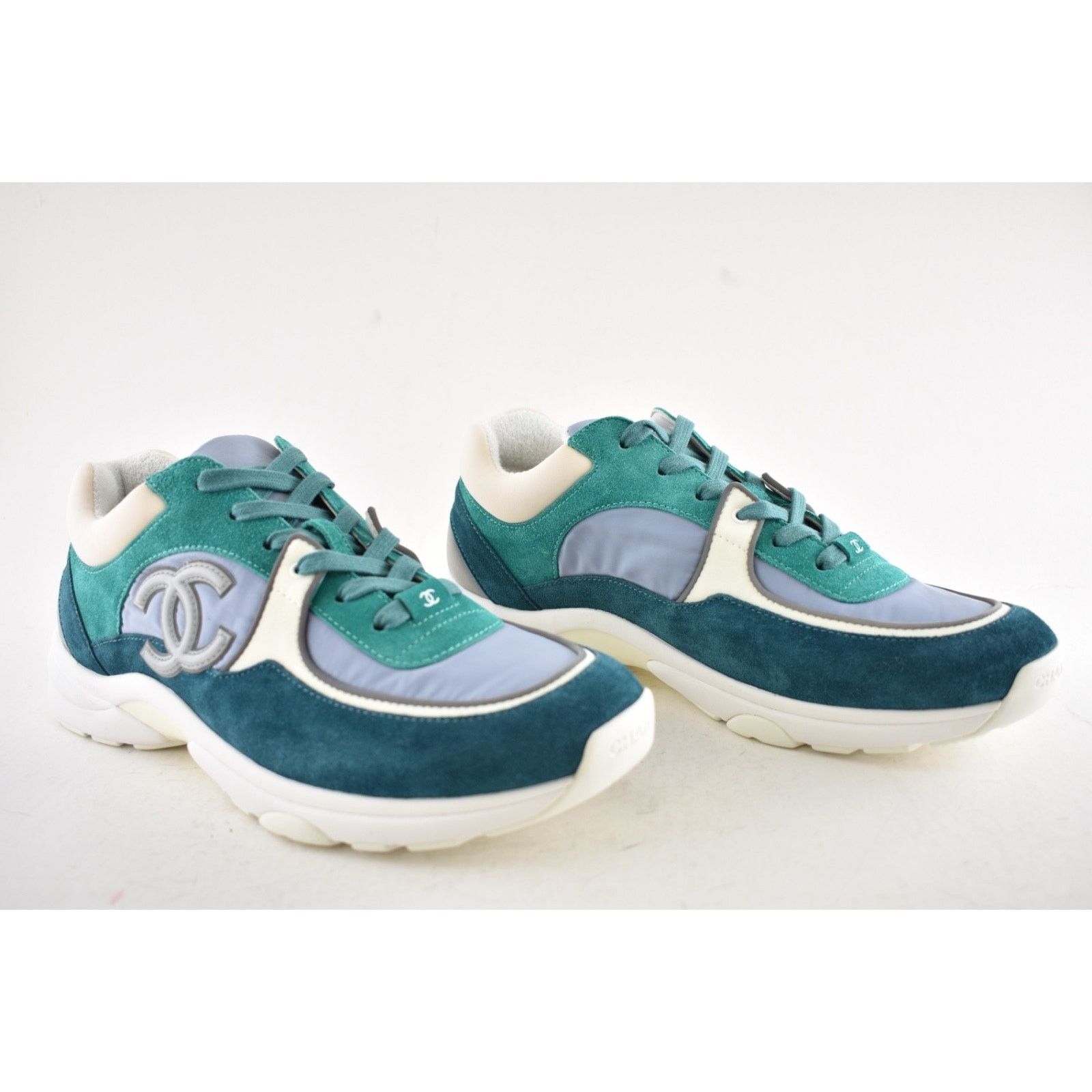Chanel Chanel 19K Mens Green Grey Teal Blue White CC Logo Size US 11 / EU 44 - 3 Thumbnail