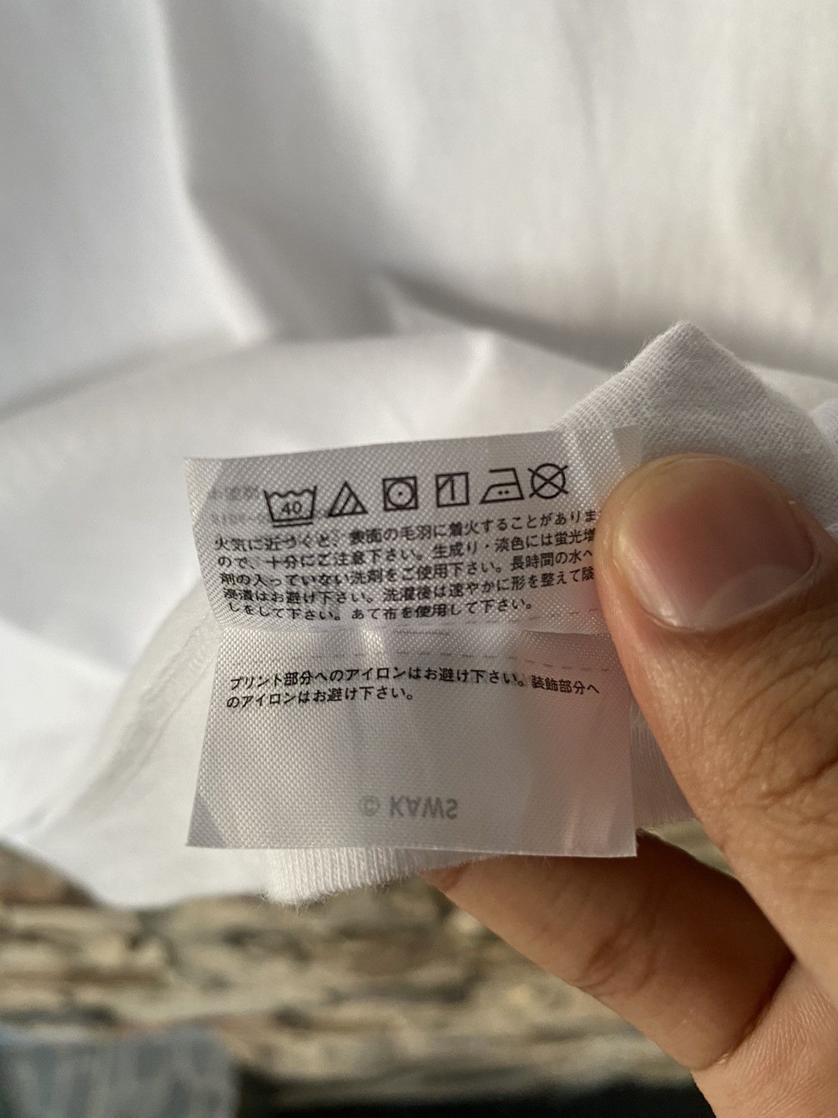 Vintage Rare Uniqlo x Kaws Tees Size US M / EU 48-50 / 2 - 11 Thumbnail