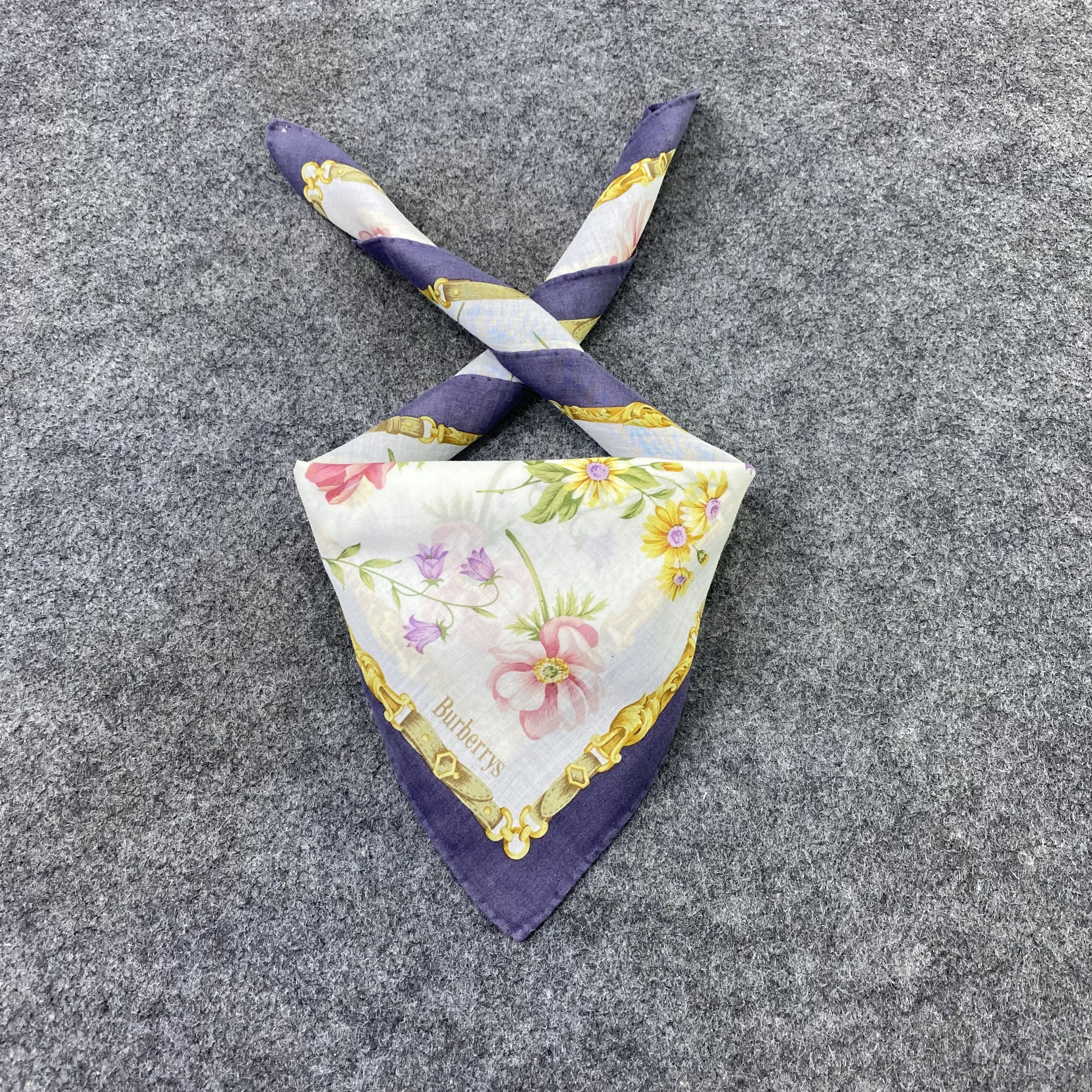 Burberry Vintage Burberrys Handkerchief / Bandana / Neckerchief-B2086 Size ONE SIZE - 2 Thumbnail