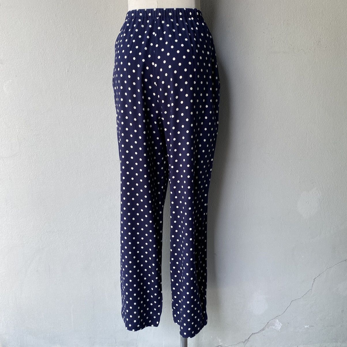 Zucca ZUCCA Navy Polka Dot Pants with Smocked Back Size 25" / US 0 / IT 36 - 20 Thumbnail