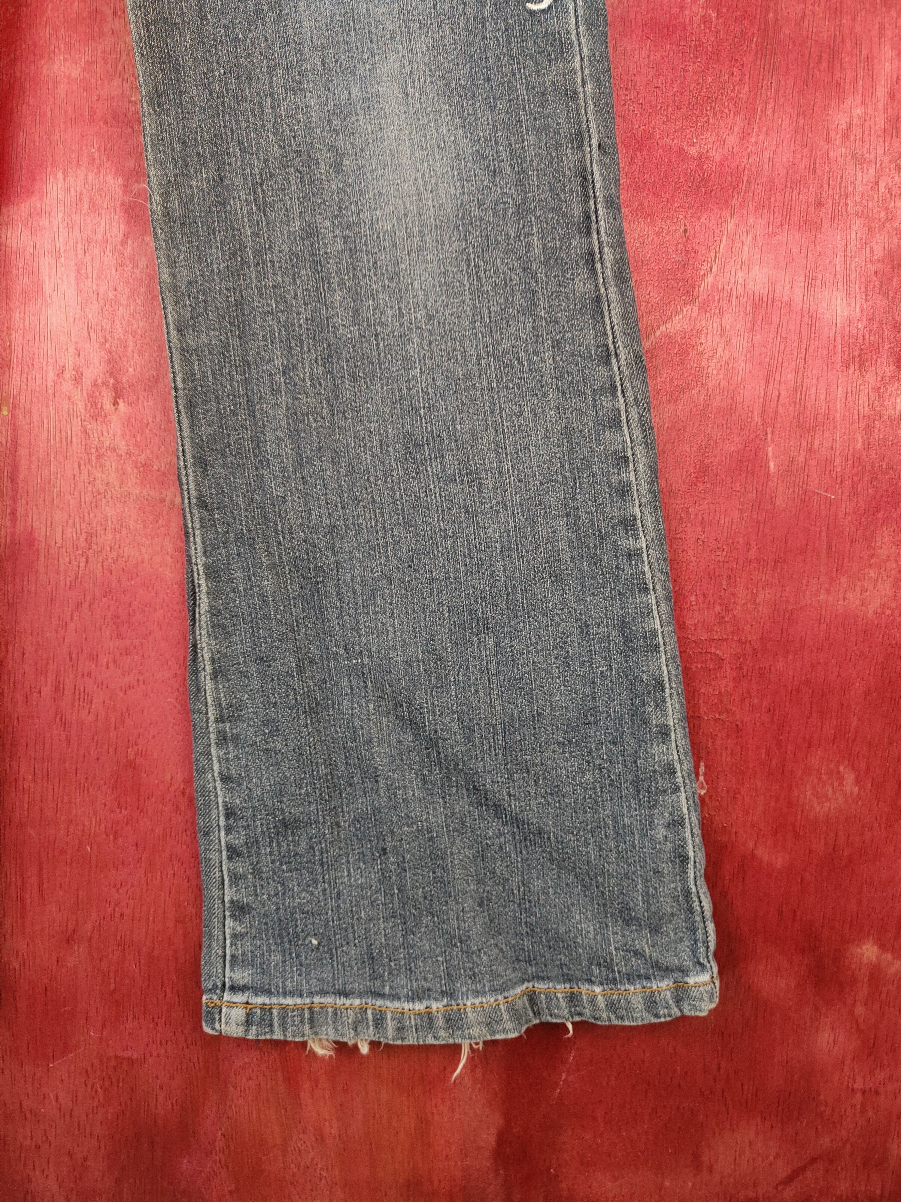 Japanese Brand Japanese Brand Dark Blue Distressed Ripped Jeans #S2127 Size 30" / US 8 / IT 44 - 8 Thumbnail