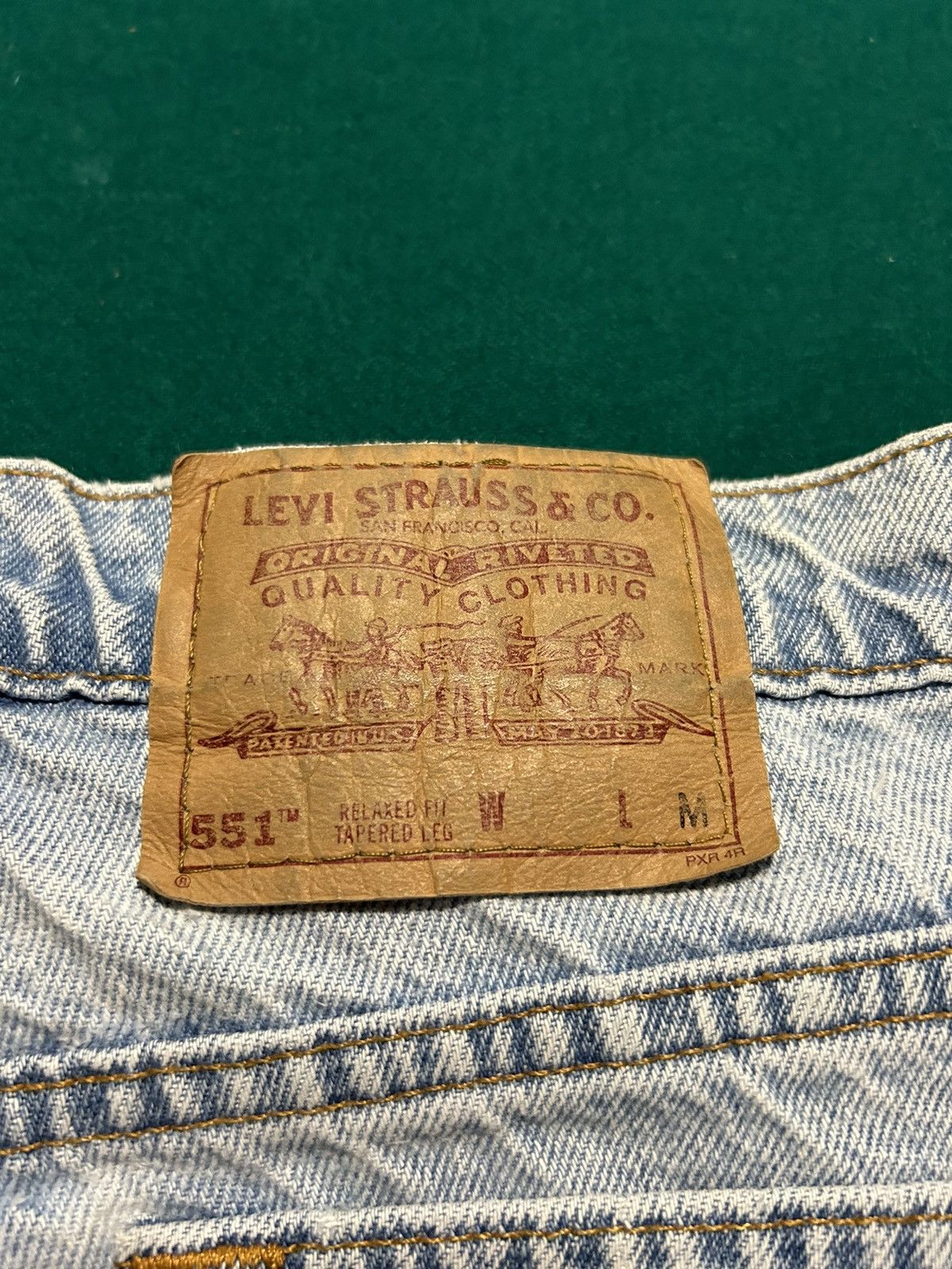 Levi's × Vintage Vintage baggy Levi’s 551 Size US 31 - 3 Thumbnail