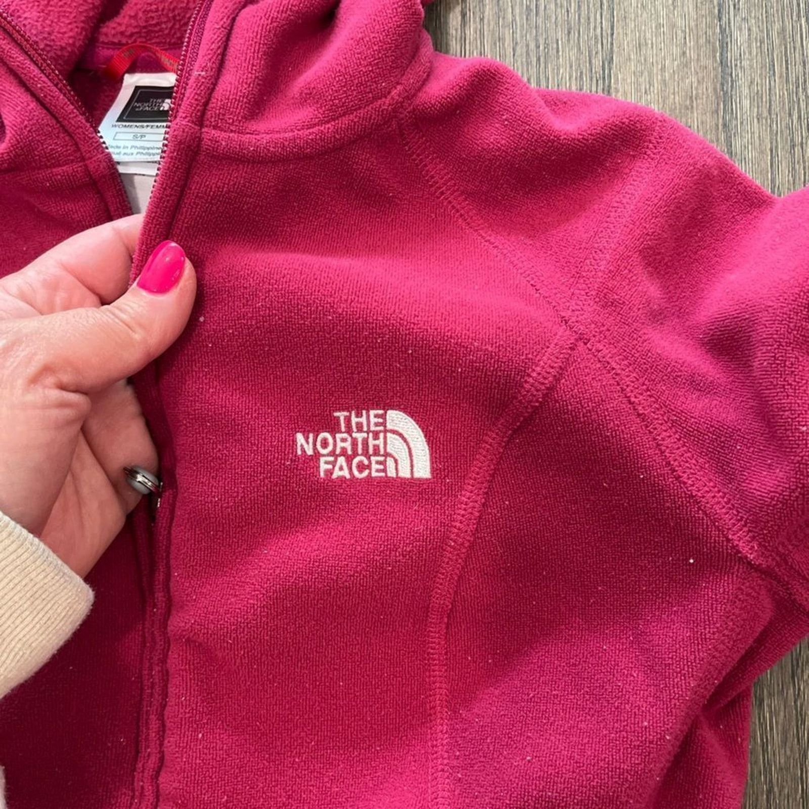 The North Face The North Face Magenta Knit Zip Up Hoodie Jacket Size S Size S / US 4 / IT 40 - 5 Thumbnail