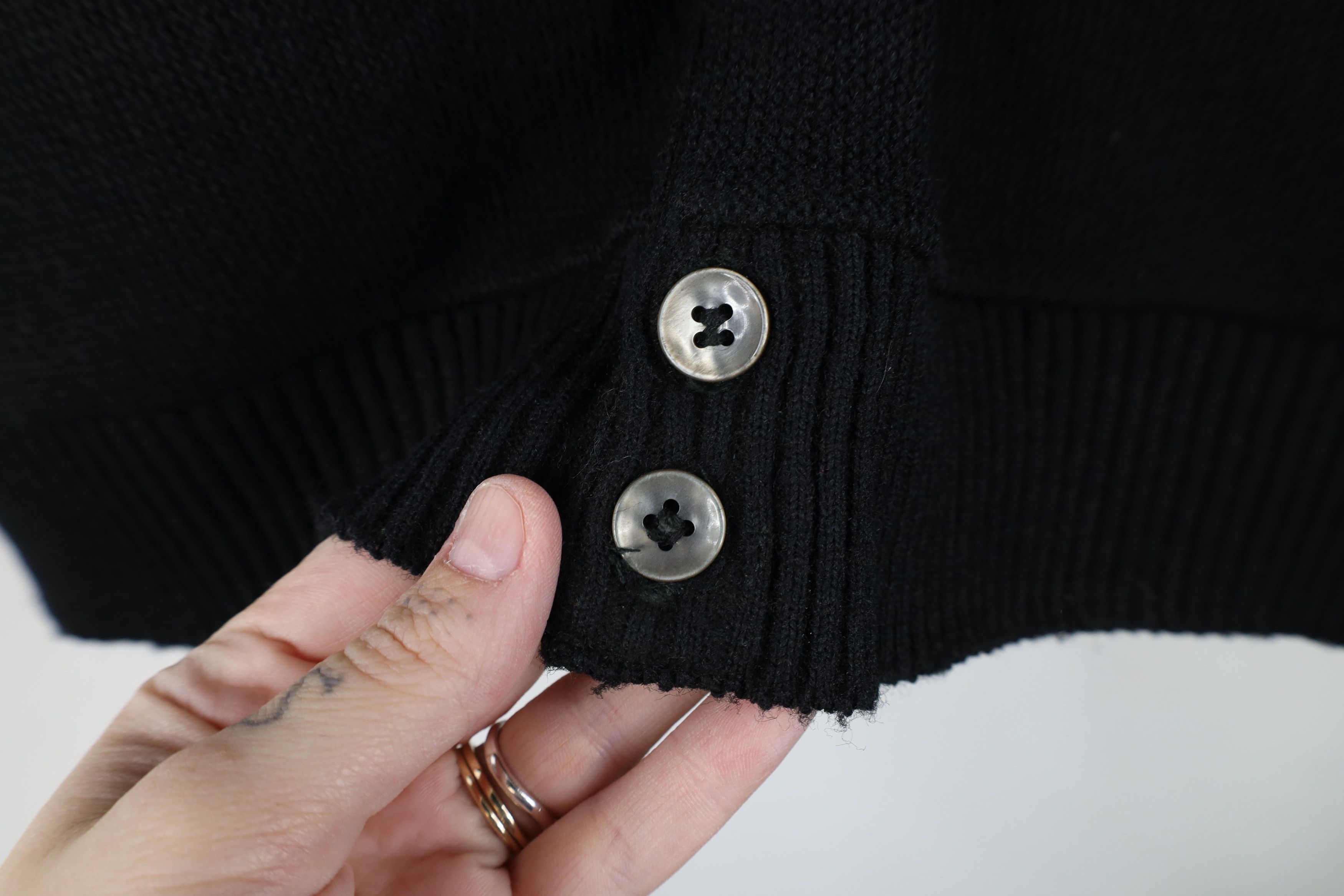 Vintage Vintage 60s 70s Streetwear Knit Sweater Vest Black USA Size US L / EU 52-54 / 3 - 4 Thumbnail