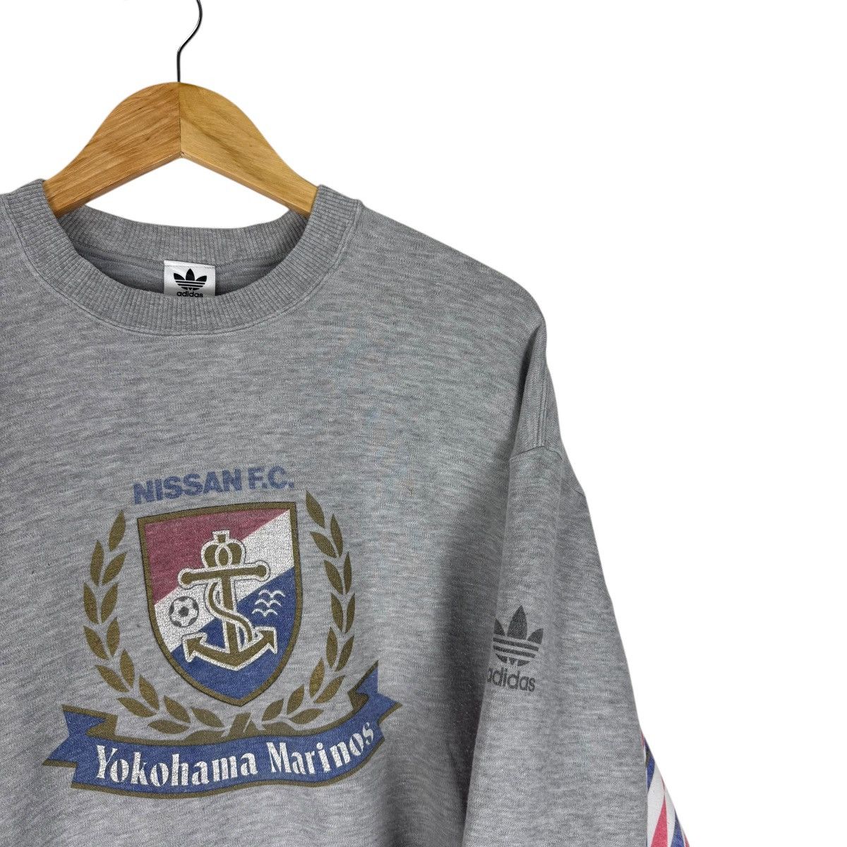 Adidas ☀️90s ADIDAS YOKOHAMA MARINOS J LEAGUE SWEATSHIRT Size US L / EU 52-54 / 3 - 5 Thumbnail