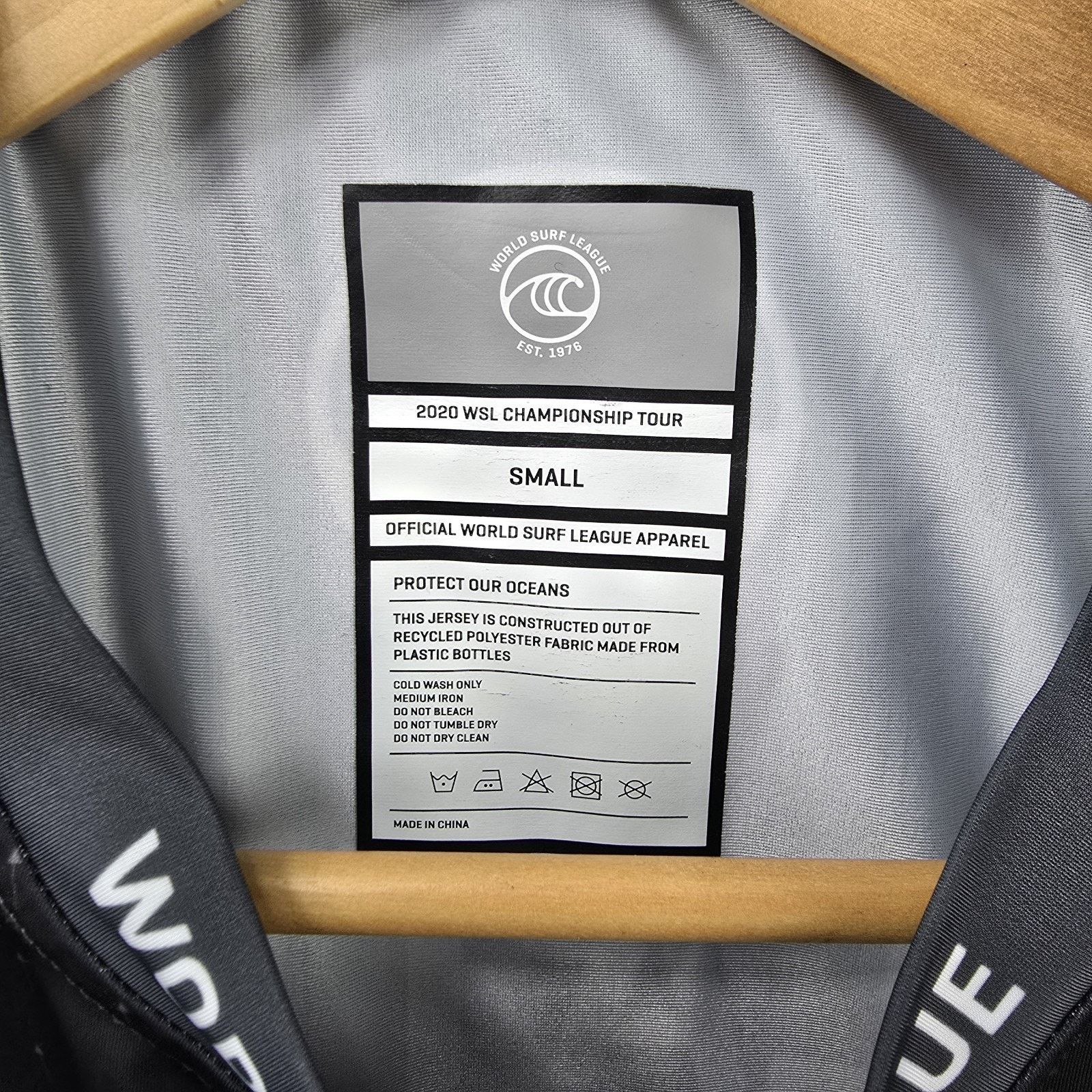 Other Kelly Slater WSL World Surf League Jersey Small Rash Guard Size US S / EU 44-46 / 1 - 5 Thumbnail