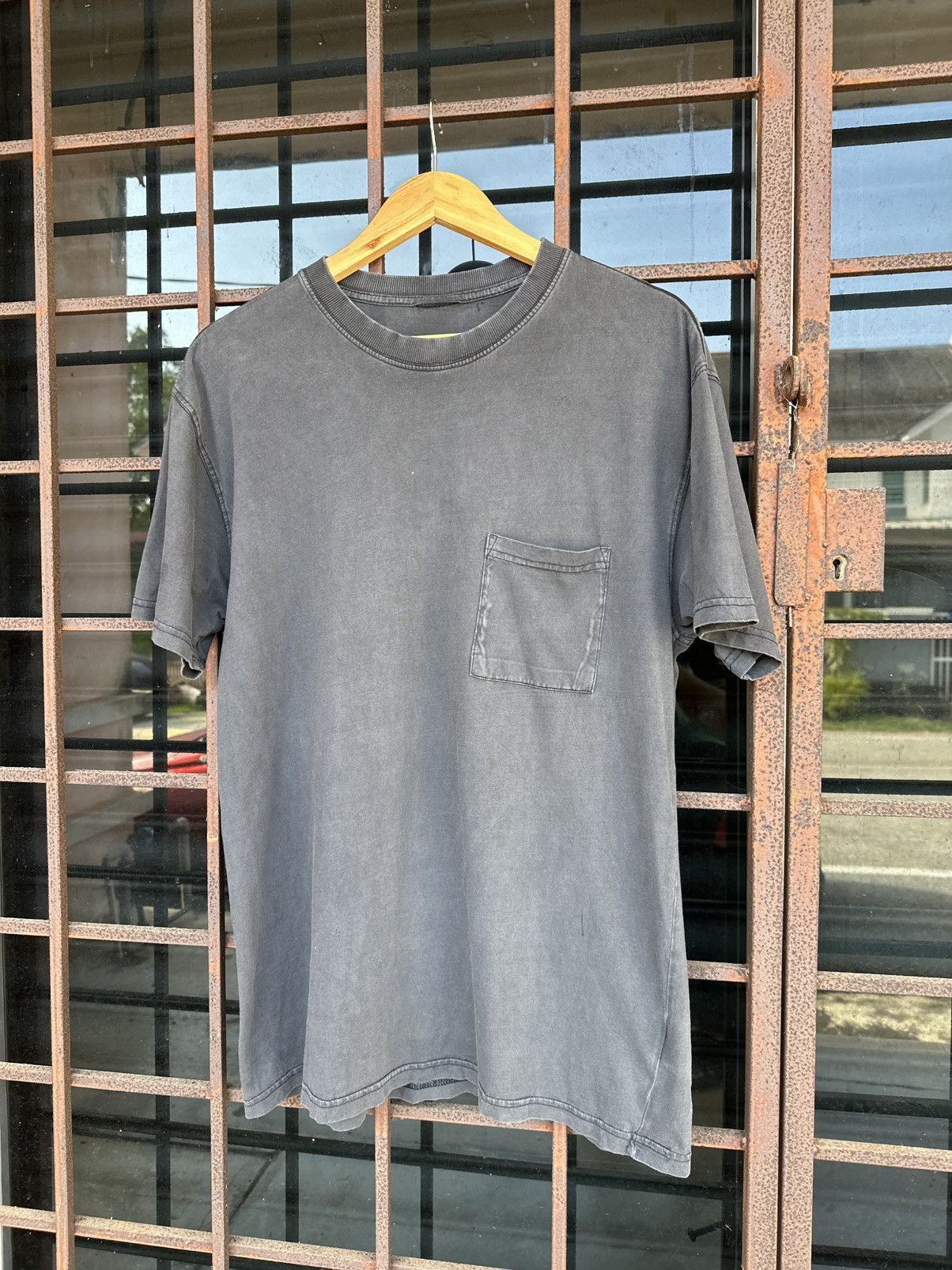 Vintage Sun Faded Thrashed Distressed ERD Grunge Size US L / EU 52-54 / 3 - 2 Thumbnail