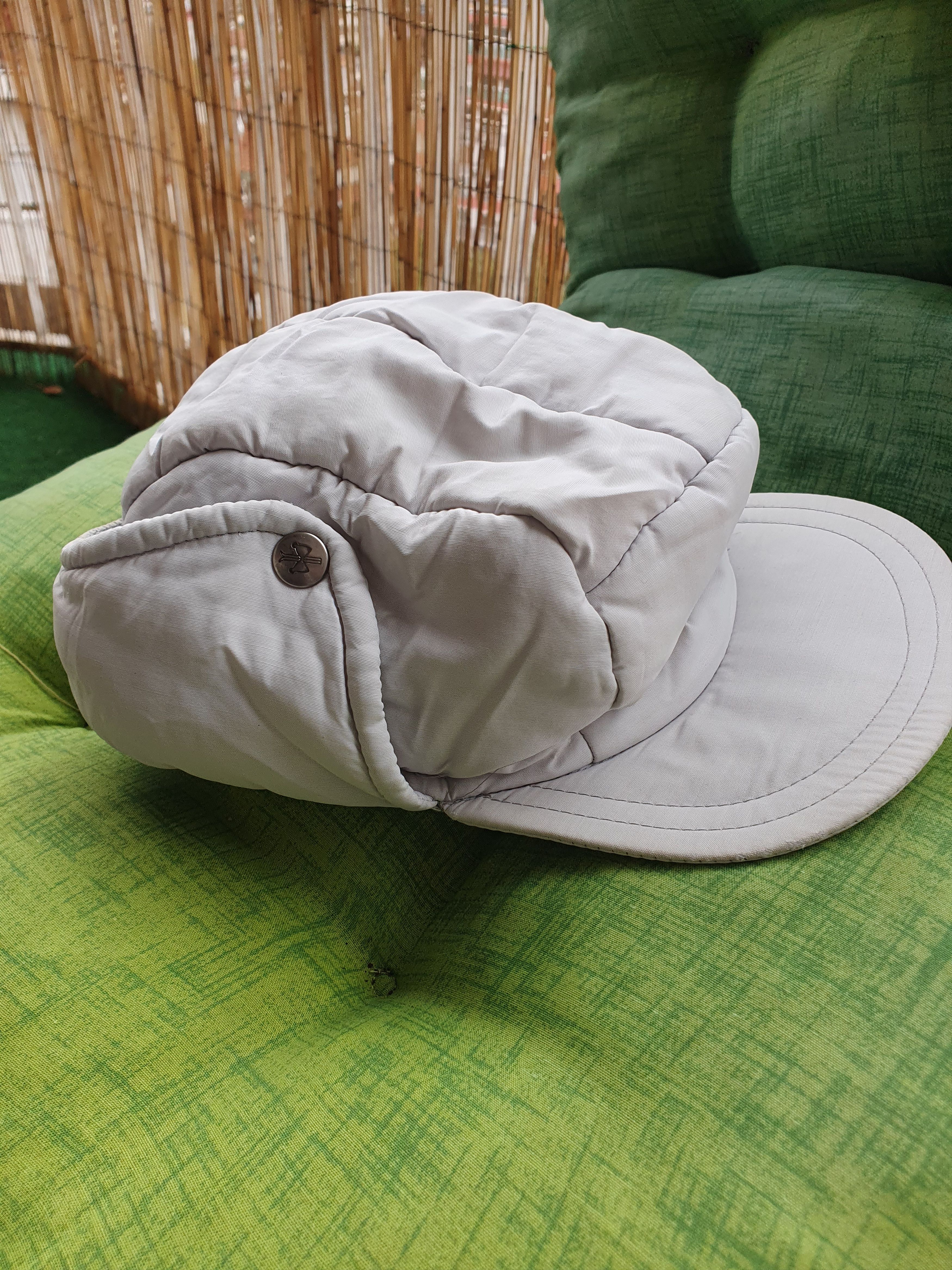 Other Pipolaki Puff Flaped Ear Hat Trapper Ski sz US 7 3/8,cm 59 Size ONE SIZE - 1 Thumbnail