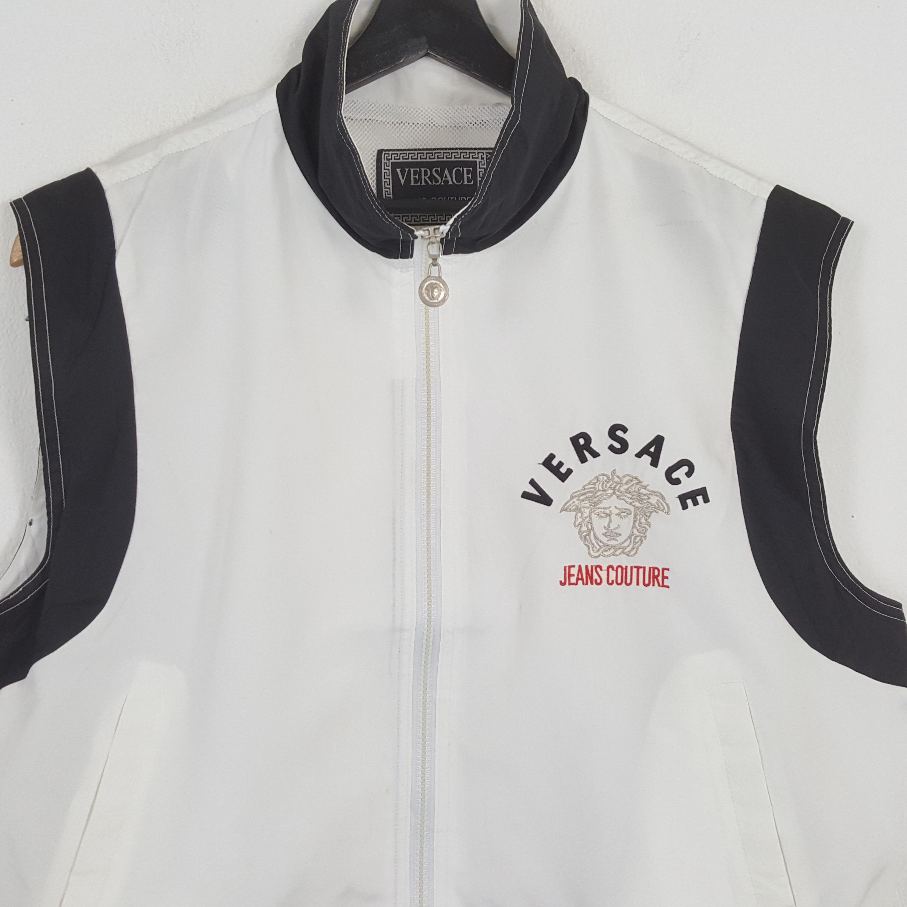Versace Jeans Couture × Vintage GIANNI VERSACE JEANS COUTURE Fashion Brand Vest Size US XL / EU 56 / 4 - 2 Thumbnail