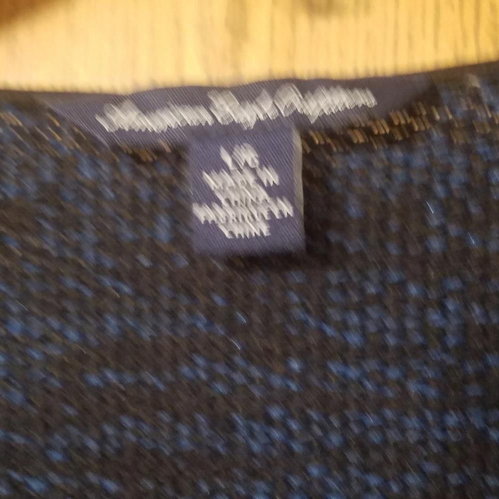 Designer American Eagle Black & Blue Embellished Cardigan Size Large Size L / US 10 / IT 46 - 2 Thumbnail