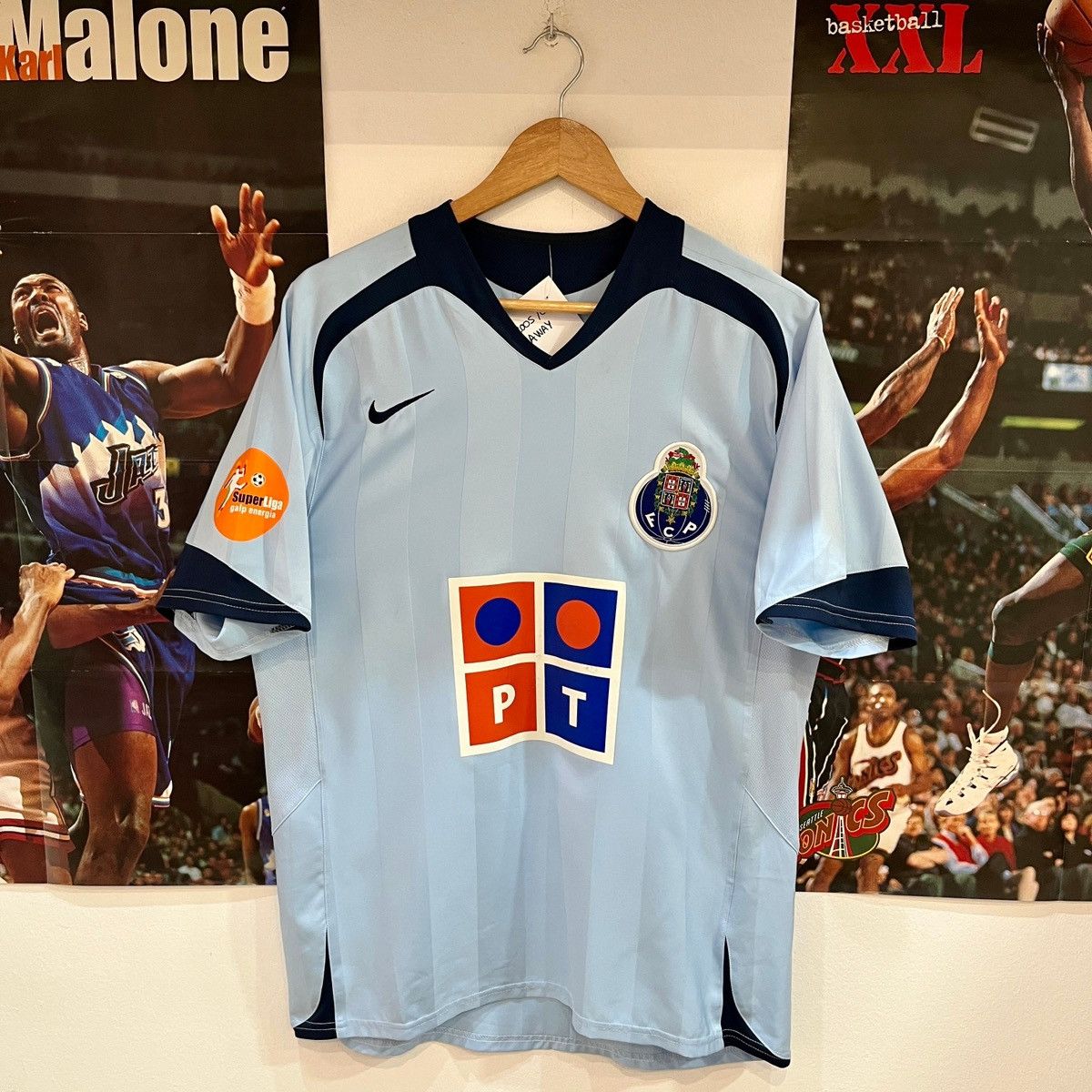 ポルトガル製　NIKE FC Basel 05-06 ユニフォーム　トータル90 Nike Vintage FC Porto 2005-06 Away Nike Total 90 Football