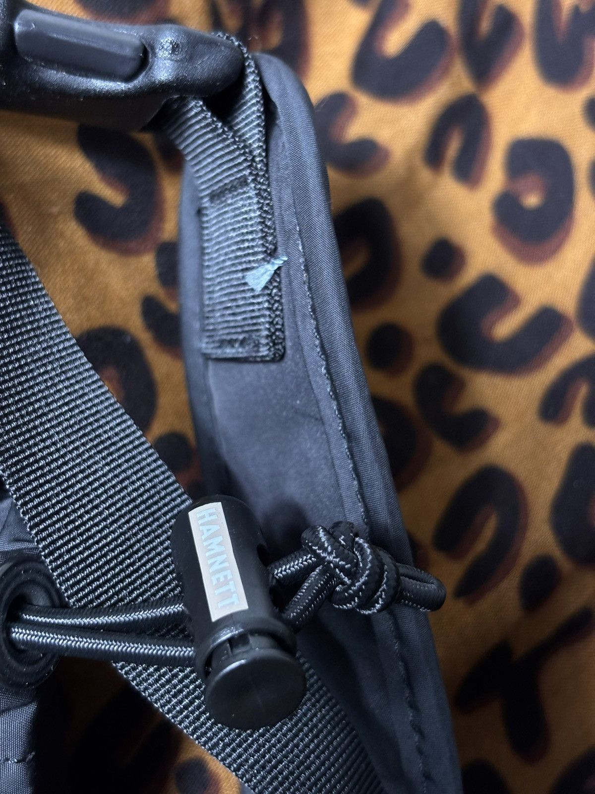 Katharine Hamnett London Katherine Hamnett London x Maruem Japan Sling Bag Size ONE SIZE - 11 Thumbnail