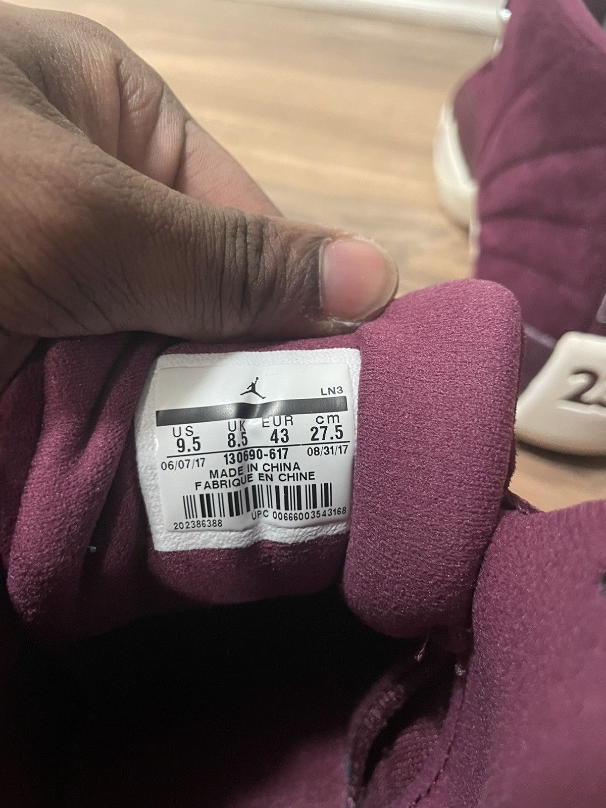 Jordan Brand Air Jordan 12 “Bordeaux” Size US 9.5 / EU 42-43 - 6 Thumbnail