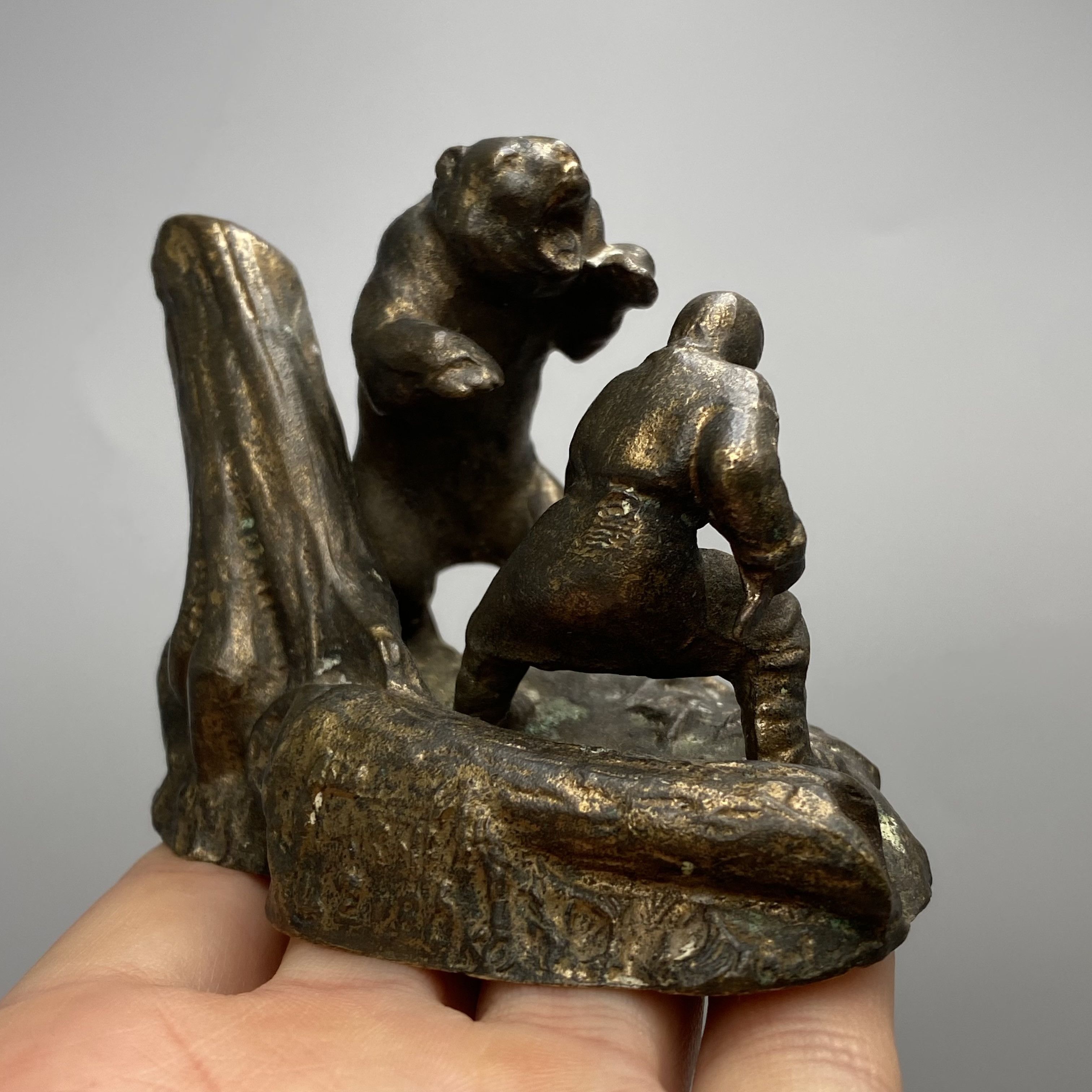 Vintage Vintage Soviet Bronze Bear Hunting Statue 1960s Size ONE SIZE - 3 Thumbnail