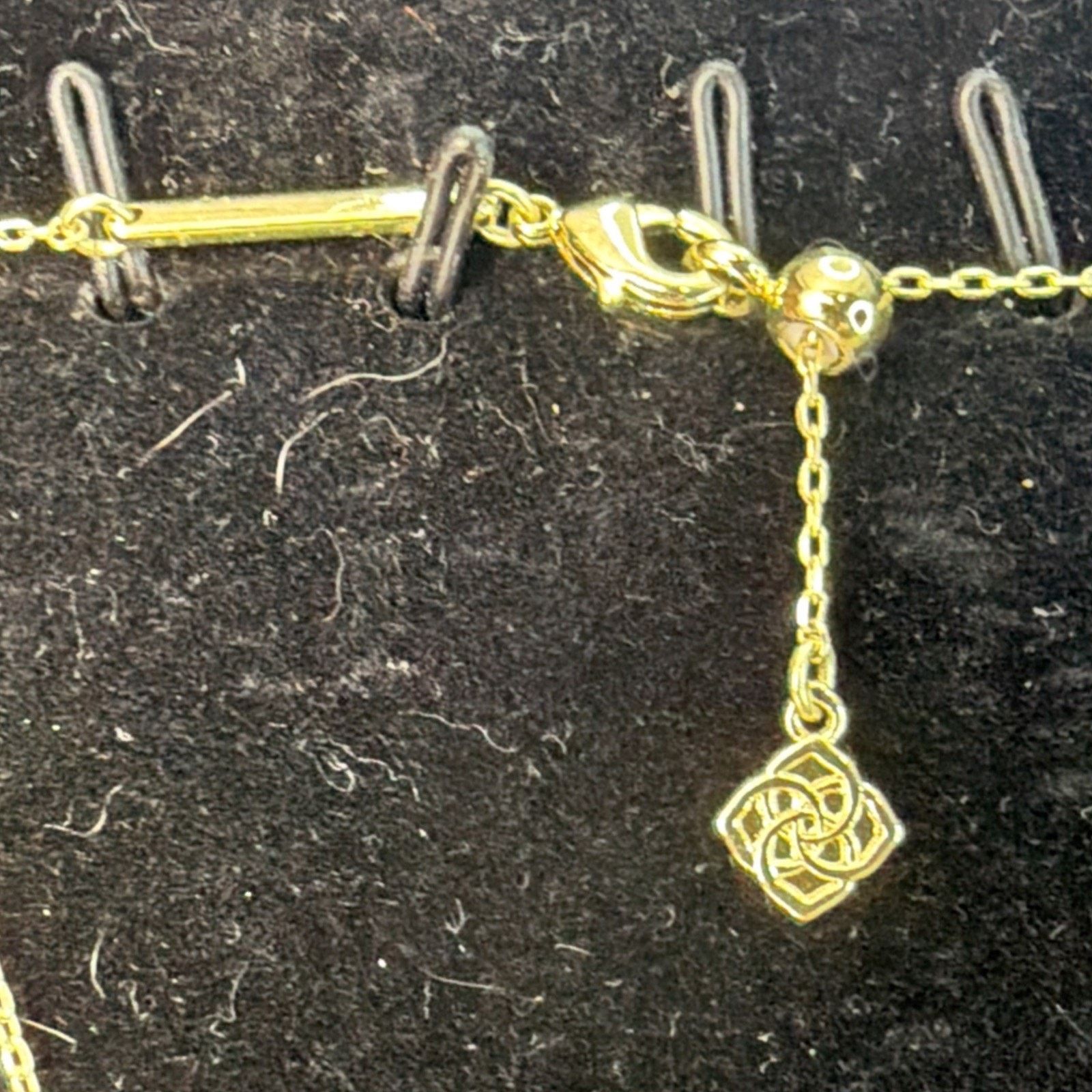 Kendra Scott Kendra Scott Krista Bow Pendant Necklace Gold Rhinestone Size ONE SIZE - 3 Thumbnail
