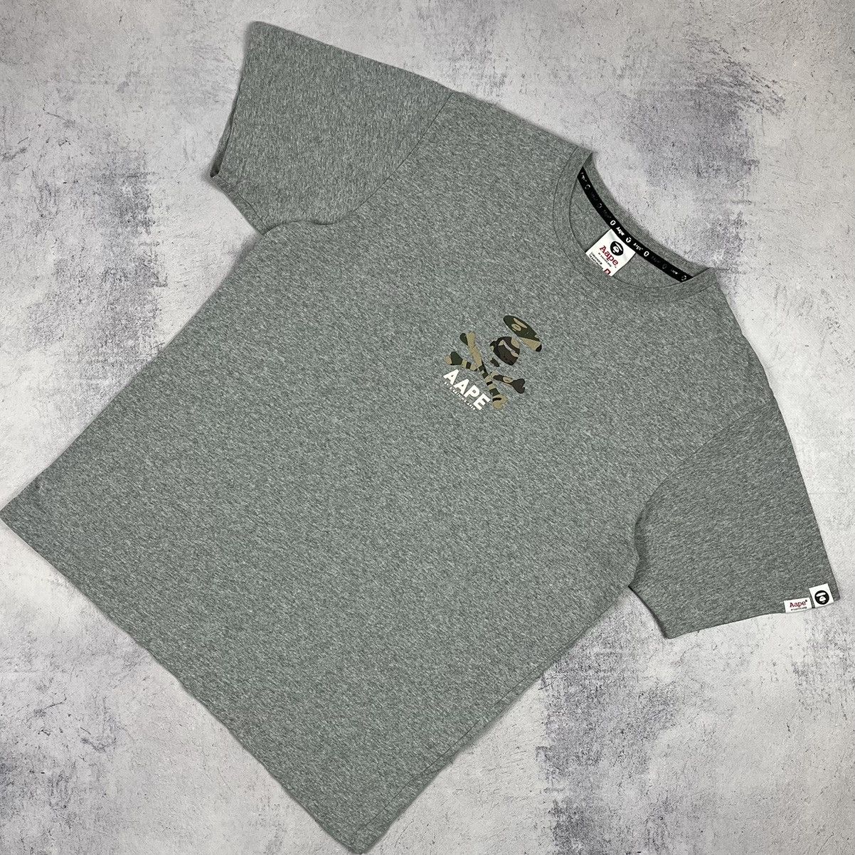 Aape A Bathing Ape y2k big logo tee Size US M / EU 48-50 / 2 - 1 Thumbnail