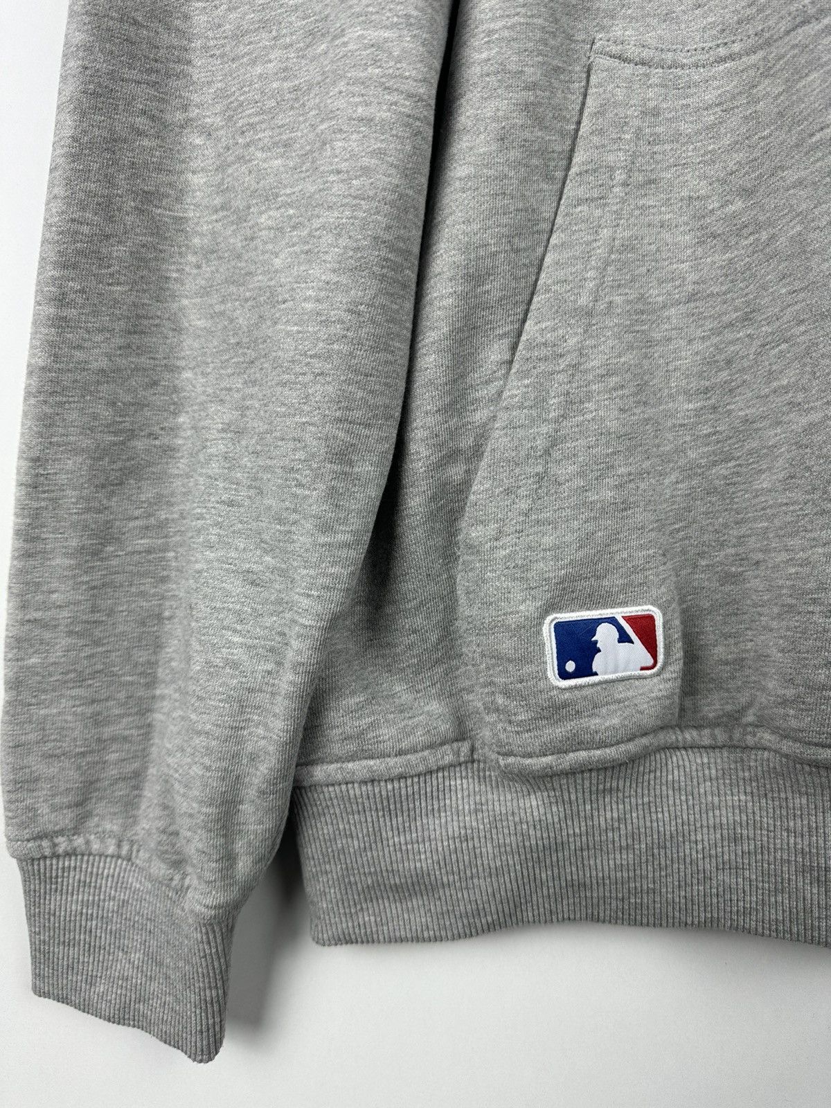 MLB New Era MLB New York Yankees NYC Grey Pullover Hoodie Size US XL / EU 56 / 4 - 5 Thumbnail