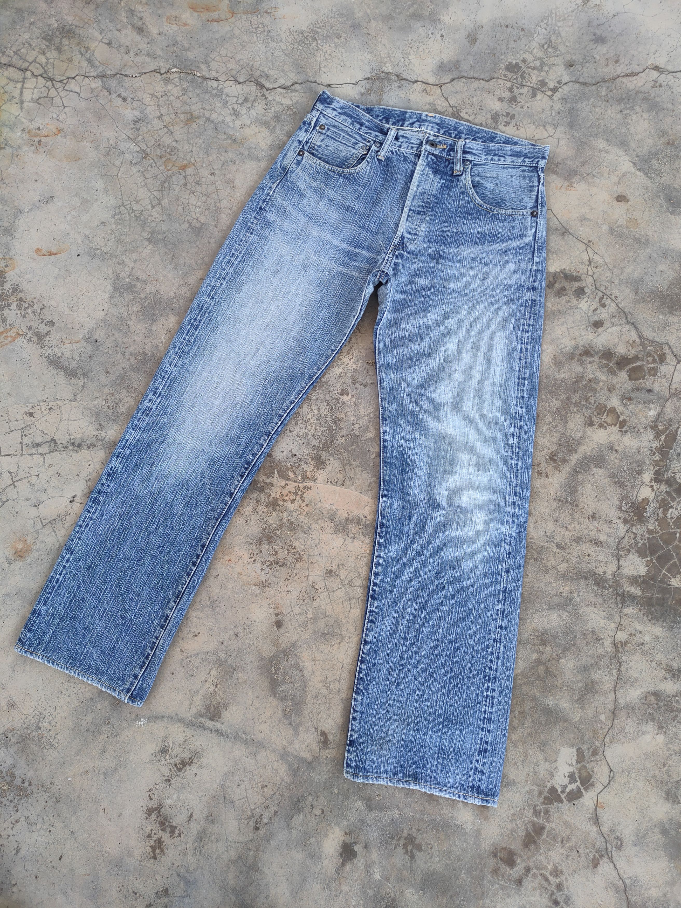 Japanese Brand VINTAGE STORMYBLUE SALVEDGE BUTTON FLY FADED JEANS DENIM Size US 32 / EU 48 - 3 Thumbnail