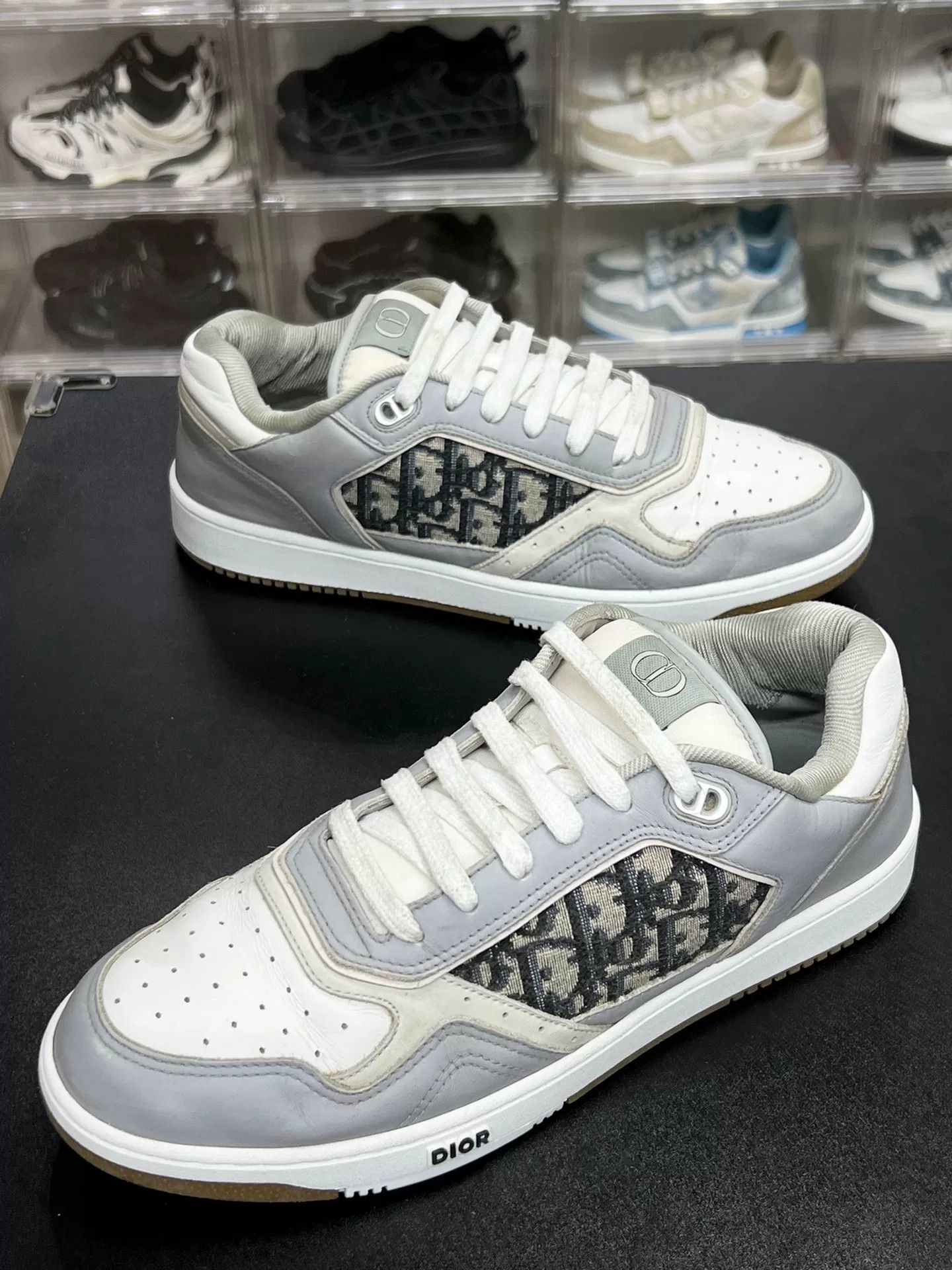 Dior Dior White Lowtop Sneakers 9.5 Men Size US 9.5 / EU 42-43 - 1 Thumbnail