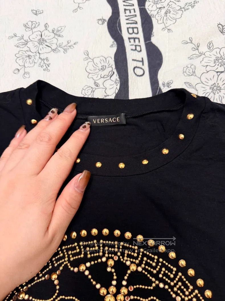 Versace Versace Medusa willow studded T-shirt Size US XXS / EU 40 - 3 Thumbnail