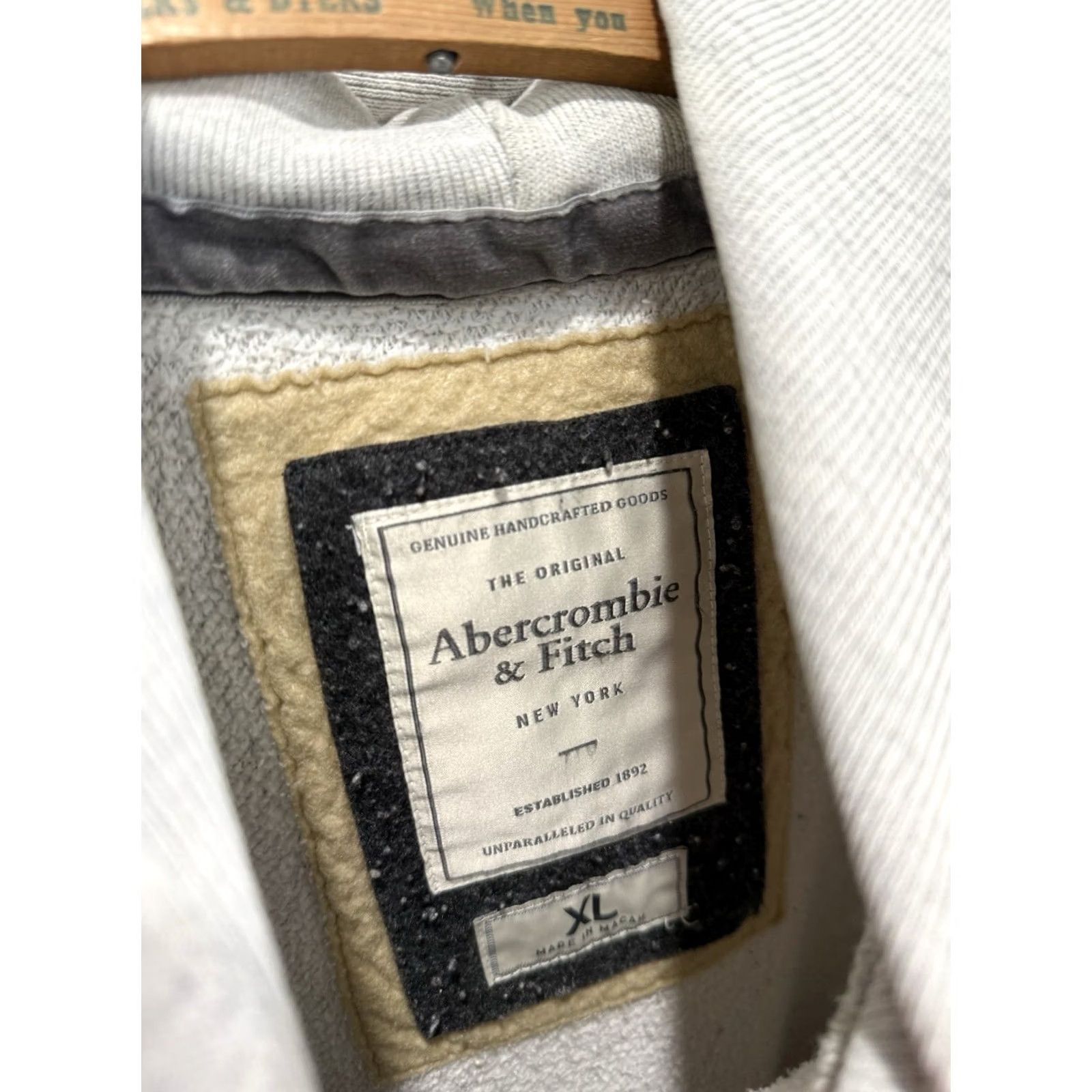 Abercrombie & Fitch VINTAGE Abercrombie & Fitch Gray Hoodie Men’s XL Pullover Stitch Y2K Size US XL / EU 56 / 4 - 2 Thumbnail
