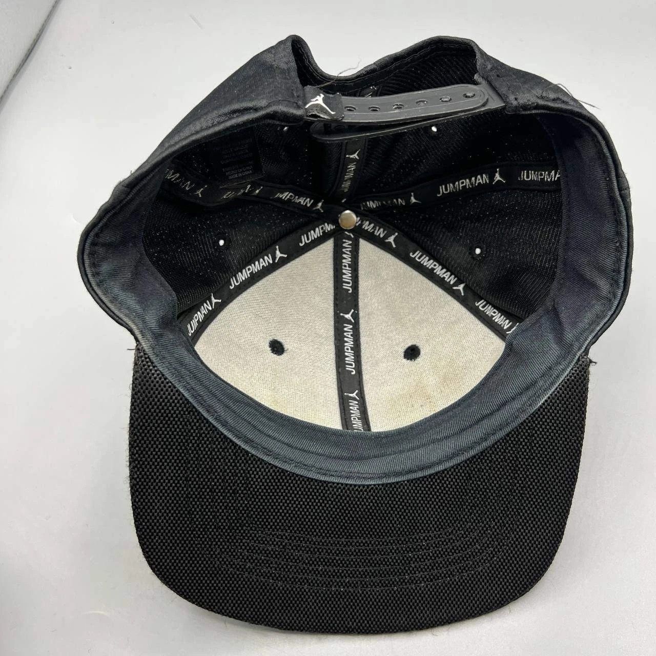 Jordan Brand Air Jordan 11 Hat Men Embroidered Logo Jumpman Snap Back Cap Size ONE SIZE - 3 Thumbnail
