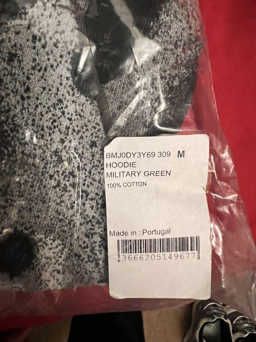 Givenchy Givenchy Chito Hoodie Size US M / EU 48-50 / 2 - 4 Thumbnail