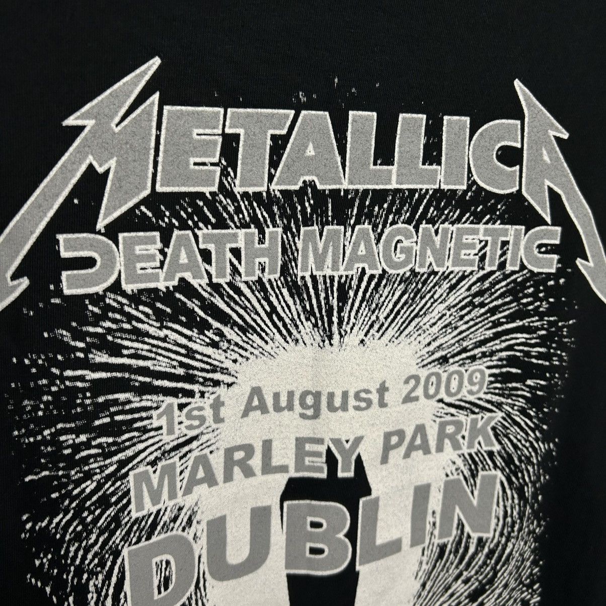 Band Tees Vintage Metallica Death Magnetic 2009 big logo rock band tee Size US L / EU 52-54 / 3 - 7 Thumbnail