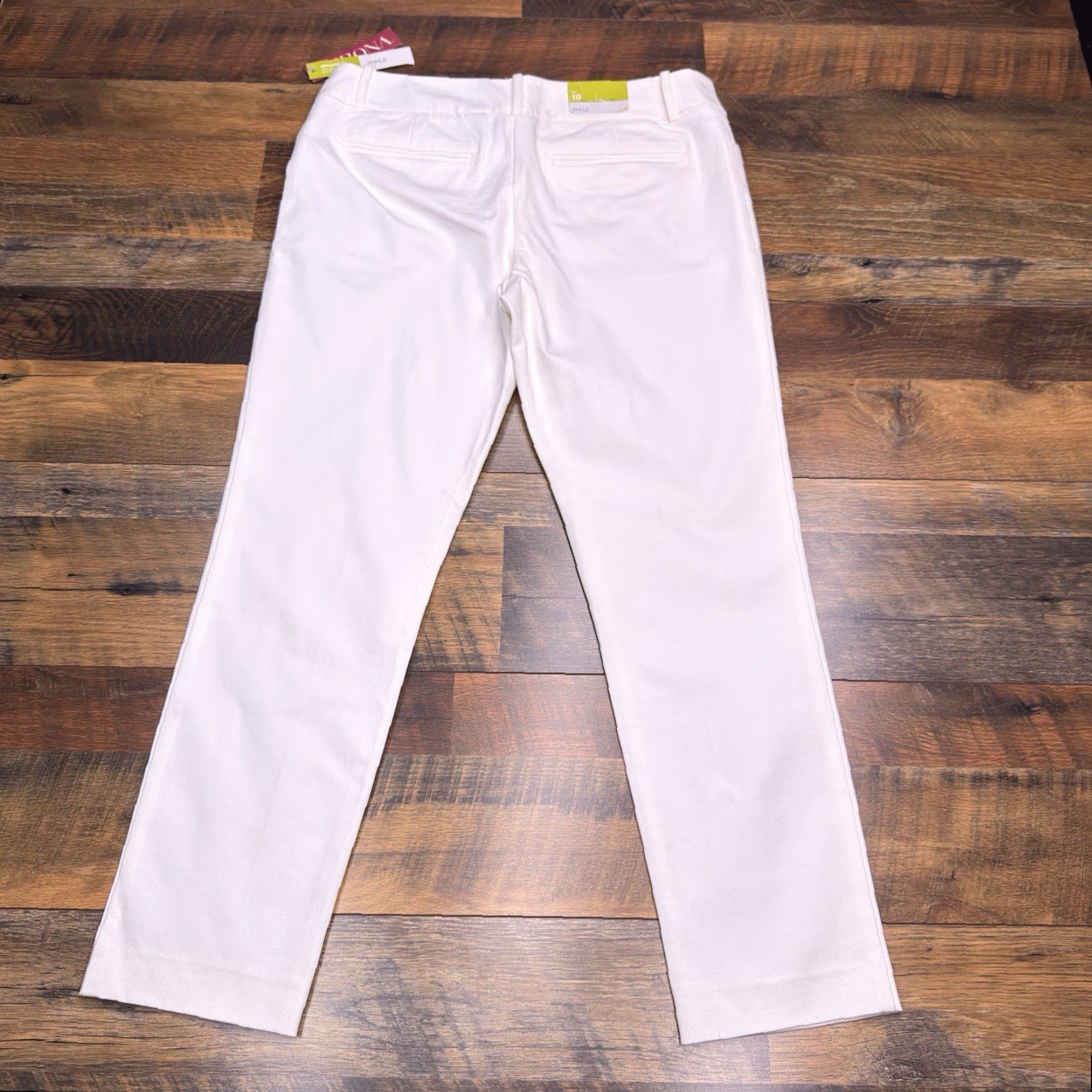 Merona Merona Ankle Pants Womens 10 White Mid Rise Modern Fit Tapered Leg Flat Front Zip Twill Cotton Spandex Machine Washable Size 32" / US 10 / IT 46 - 2 Thumbnail