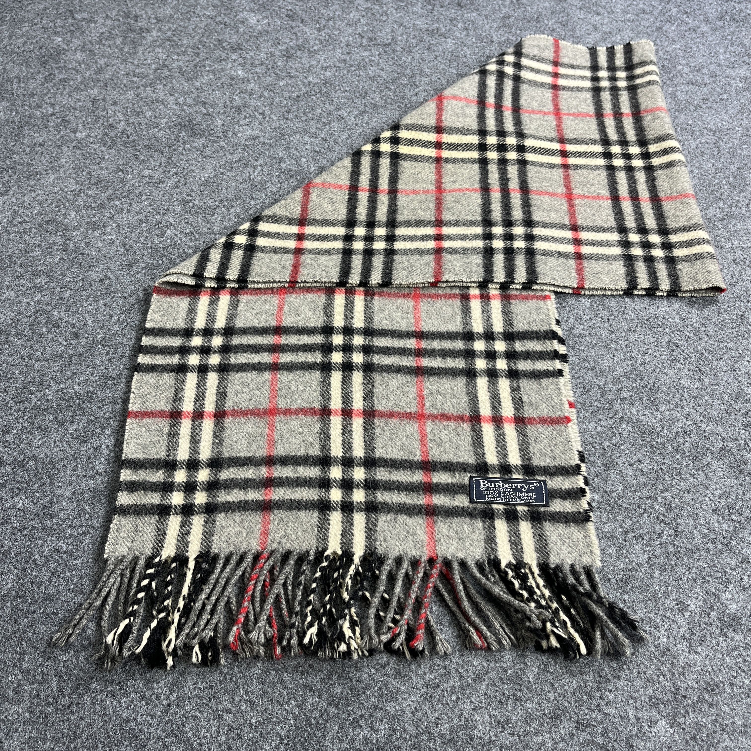 Burberry Burberry Scarf / Muffler / Neckwear T1517 Size ONE SIZE - 10 Thumbnail